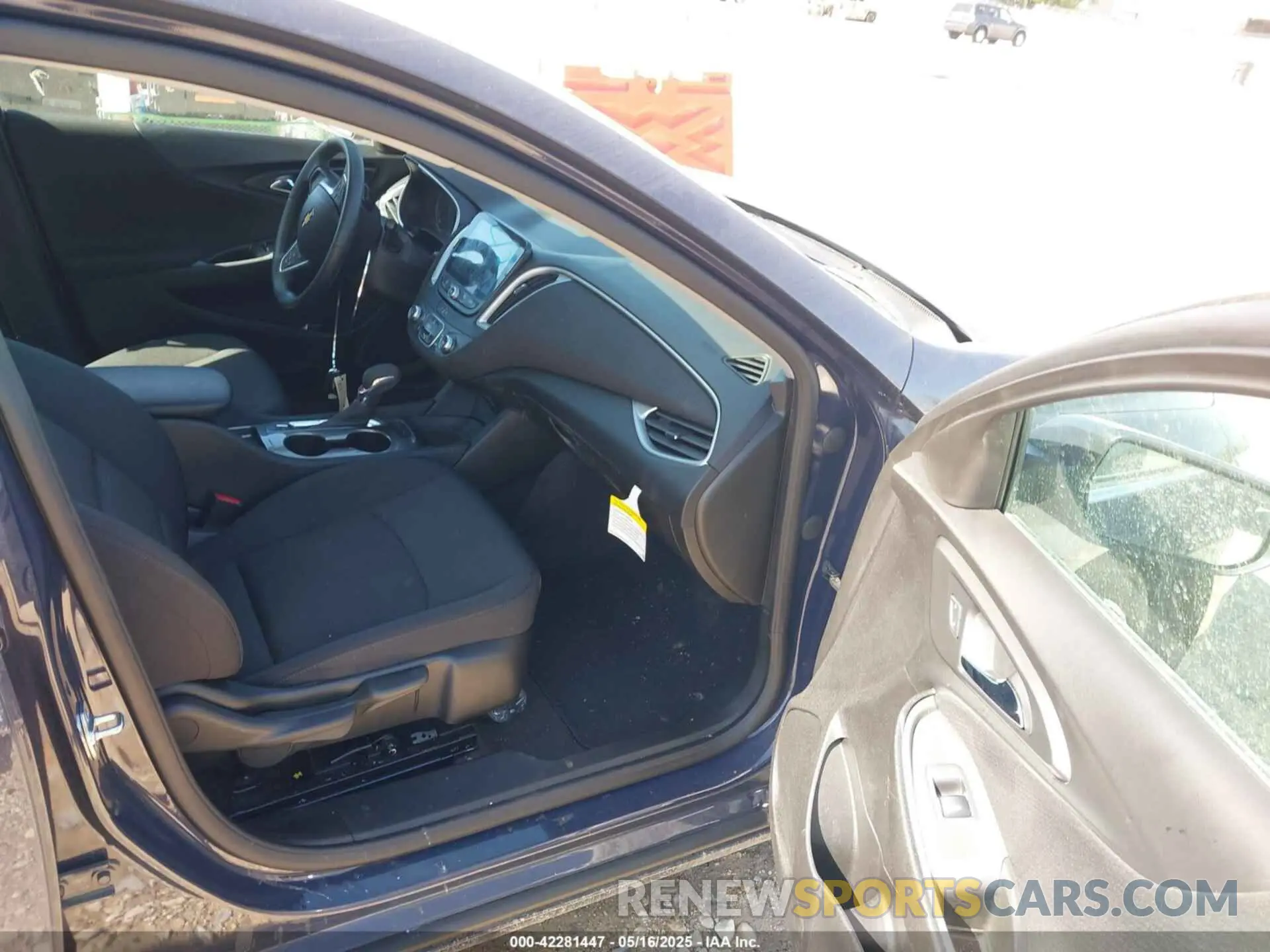 5 Фотография поврежденного автомобиля 1G1ZG5ST5SF116293 CHEVROLET MALIBU 2025