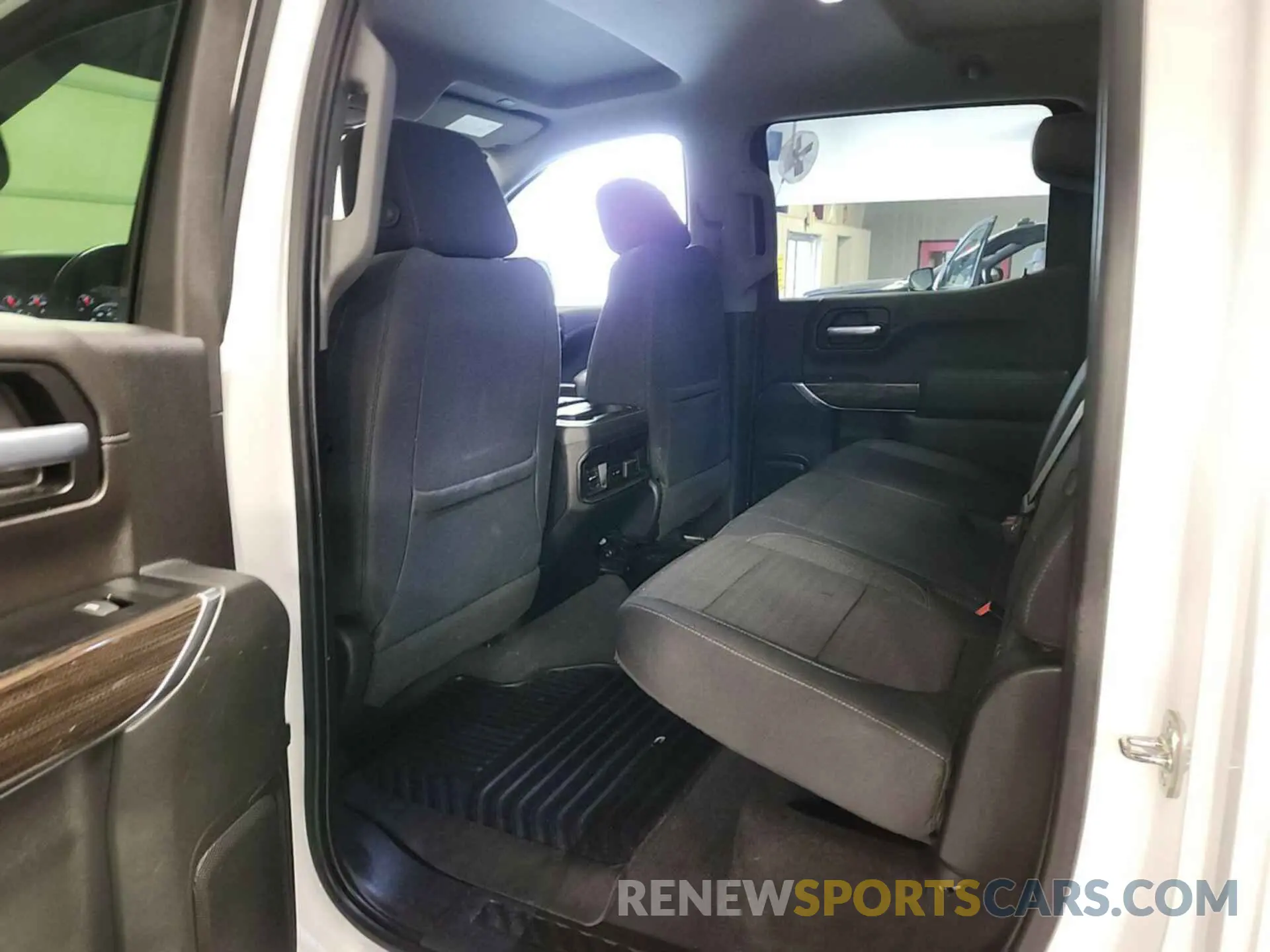 19 Photograph of a damaged car 1GCPWDED9KZ291032 CHEVROLET SILVERADO 1500 2019