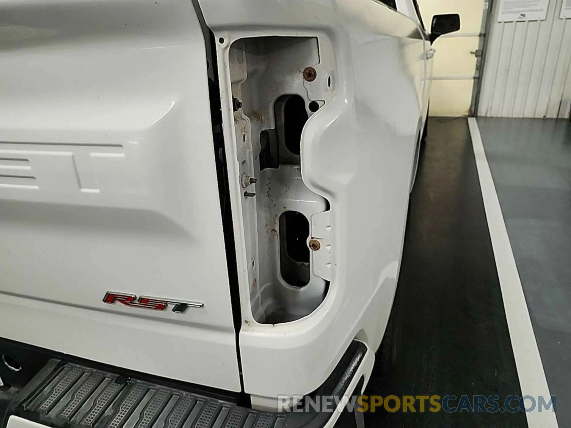 31 Photograph of a damaged car 1GCPWDED9KZ291032 CHEVROLET SILVERADO 1500 2019