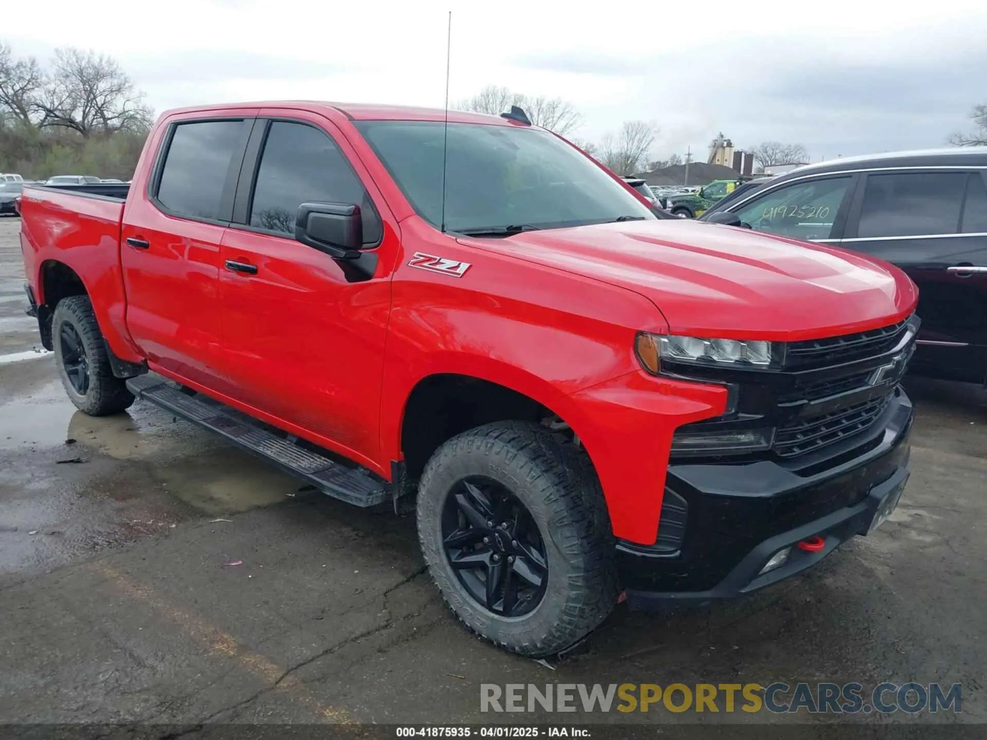 1 Photograph of a damaged car 1GCPYFED0KZ385466 CHEVROLET SILVERADO 1500 2019