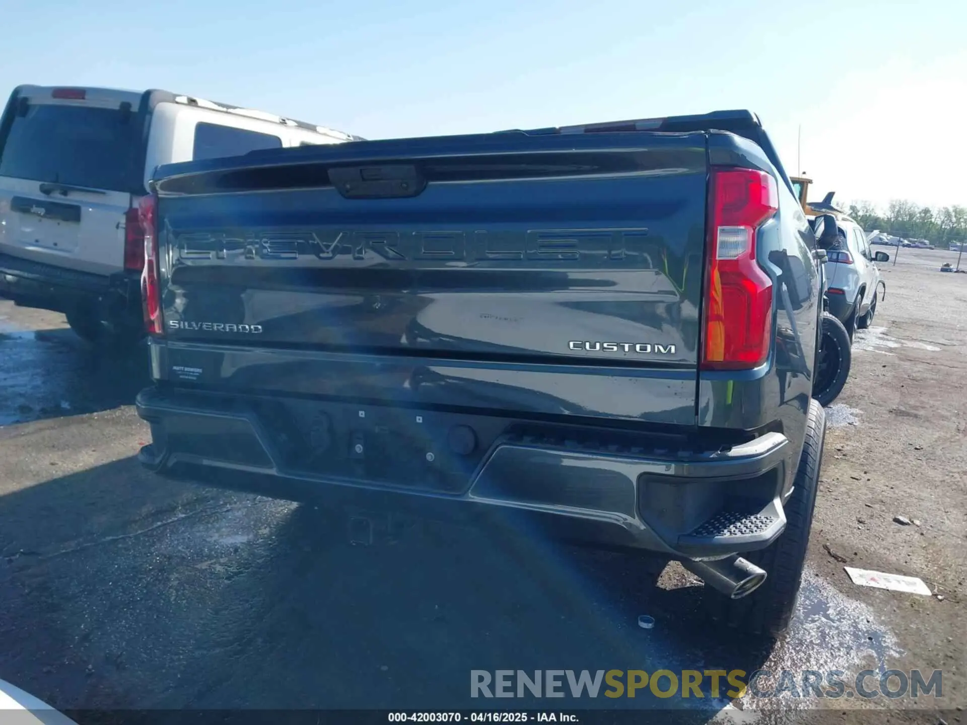 16 Photograph of a damaged car 1GCRWBEH5KZ300390 CHEVROLET SILVERADO 1500 2019