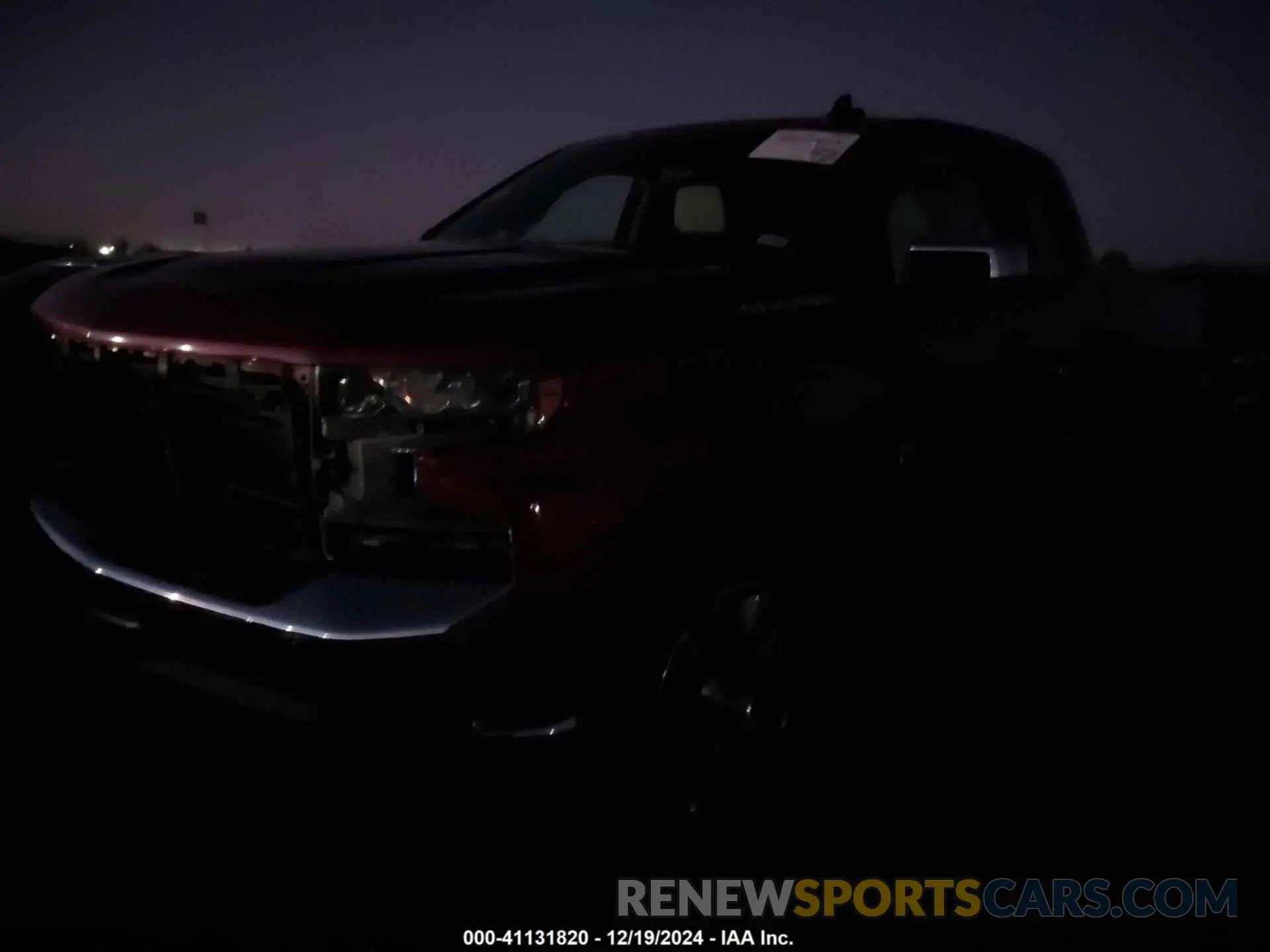 4 Фотография поврежденного автомобиля 1GCRWCEKXKZ255397 CHEVROLET SILVERADO 1500 2019