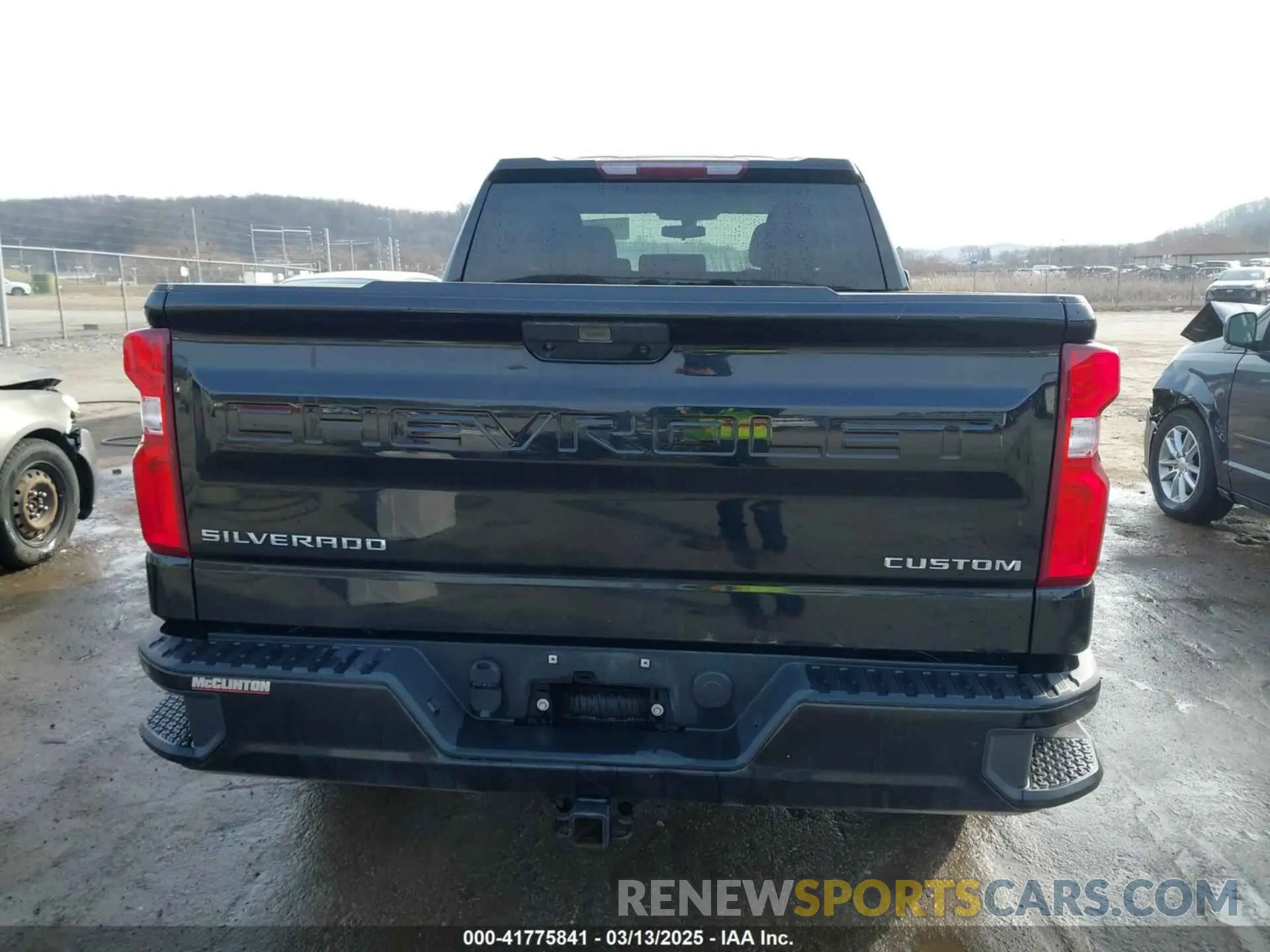 16 Photograph of a damaged car 1GCRYBEH0KZ410922 CHEVROLET SILVERADO 1500 2019