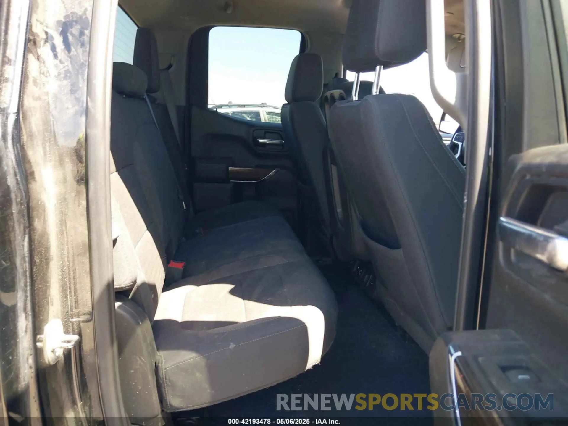 8 Фотография поврежденного автомобиля 1GCRYEED9KZ245189 CHEVROLET SILVERADO 1500 2019