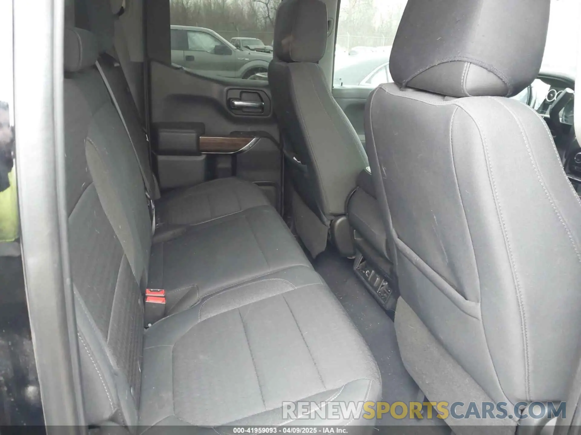 8 Фотография поврежденного автомобиля 1GCRYEED9KZ297860 CHEVROLET SILVERADO 1500 2019