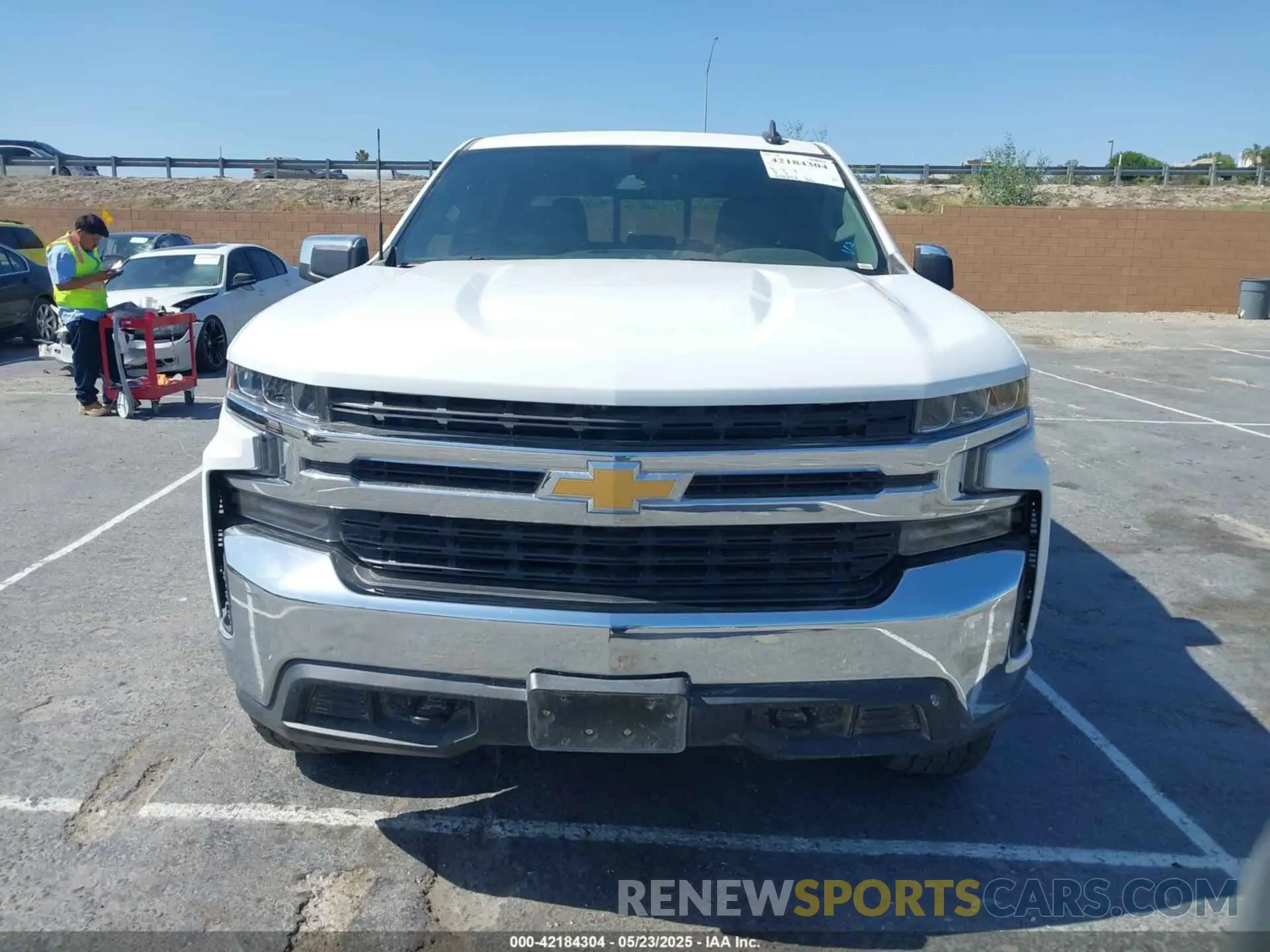 6 Photograph of a damaged car 1GCUYDEDXKZ209239 CHEVROLET SILVERADO 1500 2019