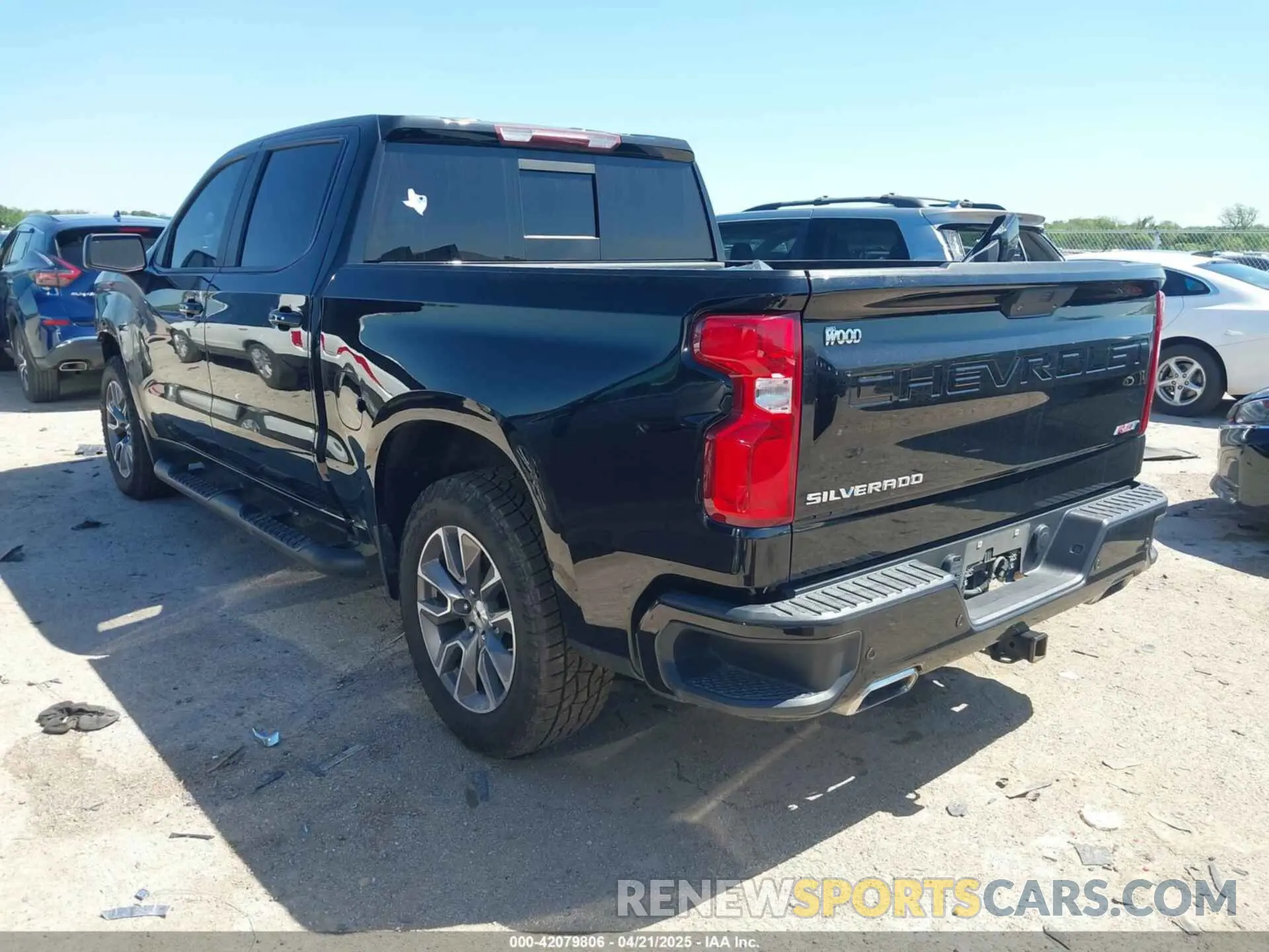 3 Photograph of a damaged car 1GCUYEED0KZ126568 CHEVROLET SILVERADO 1500 2019