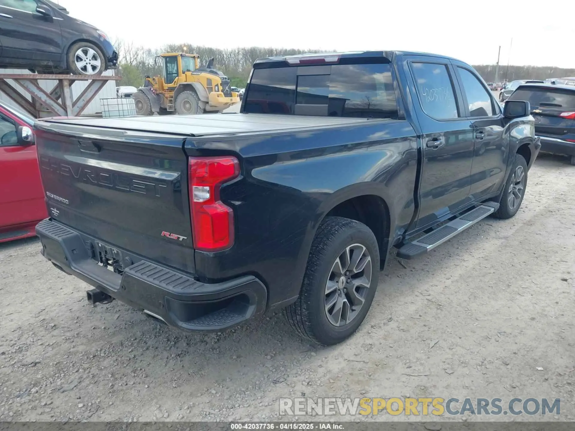 4 Photograph of a damaged car 1GCUYEED6KZ158151 CHEVROLET SILVERADO 1500 2019