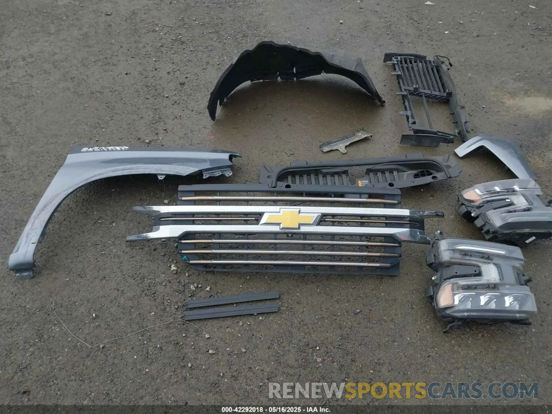 12 Фотография поврежденного автомобиля 1GCUYHED9KZ147677 CHEVROLET SILVERADO 1500 2019
