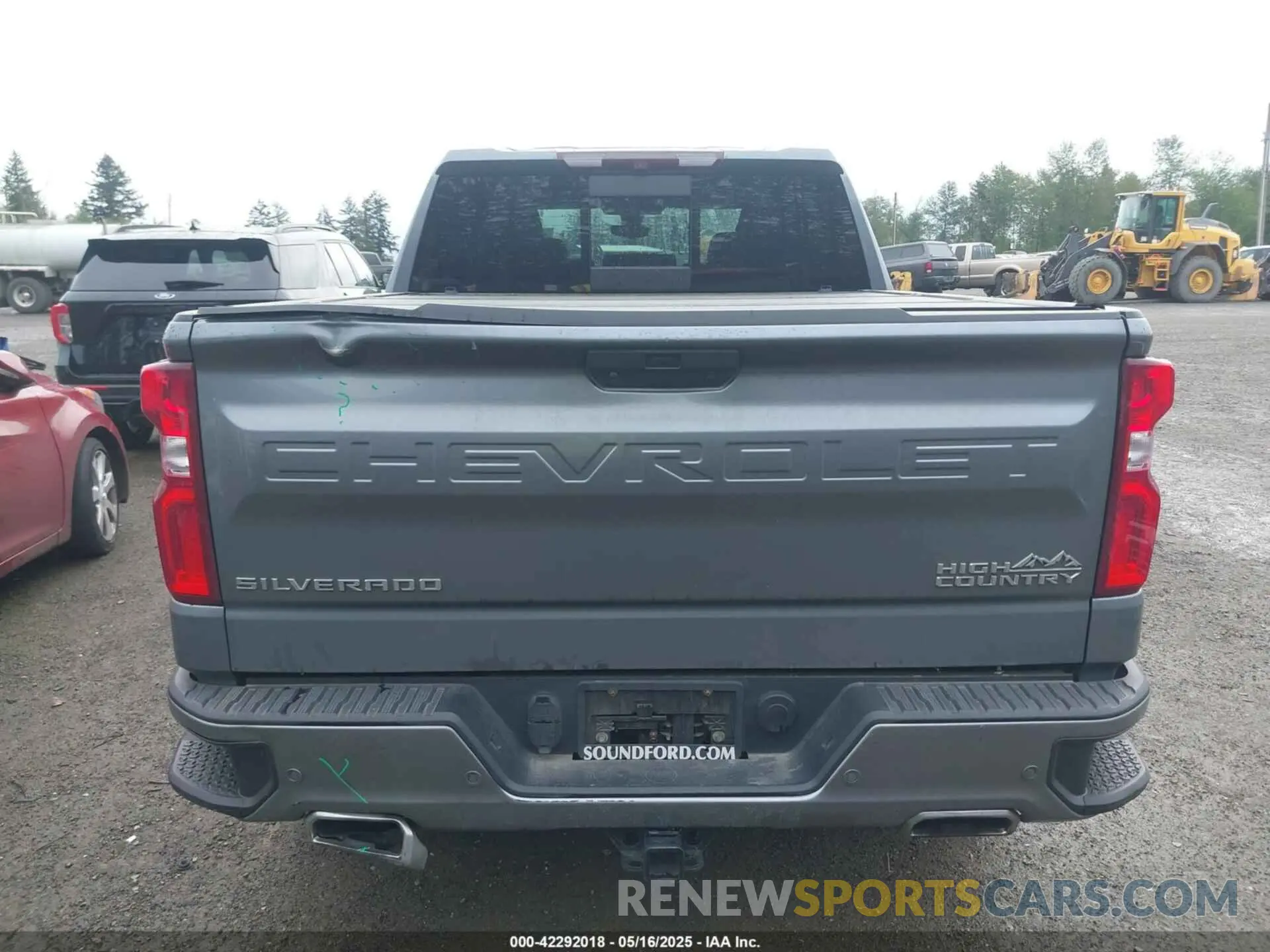 17 Фотография поврежденного автомобиля 1GCUYHED9KZ147677 CHEVROLET SILVERADO 1500 2019