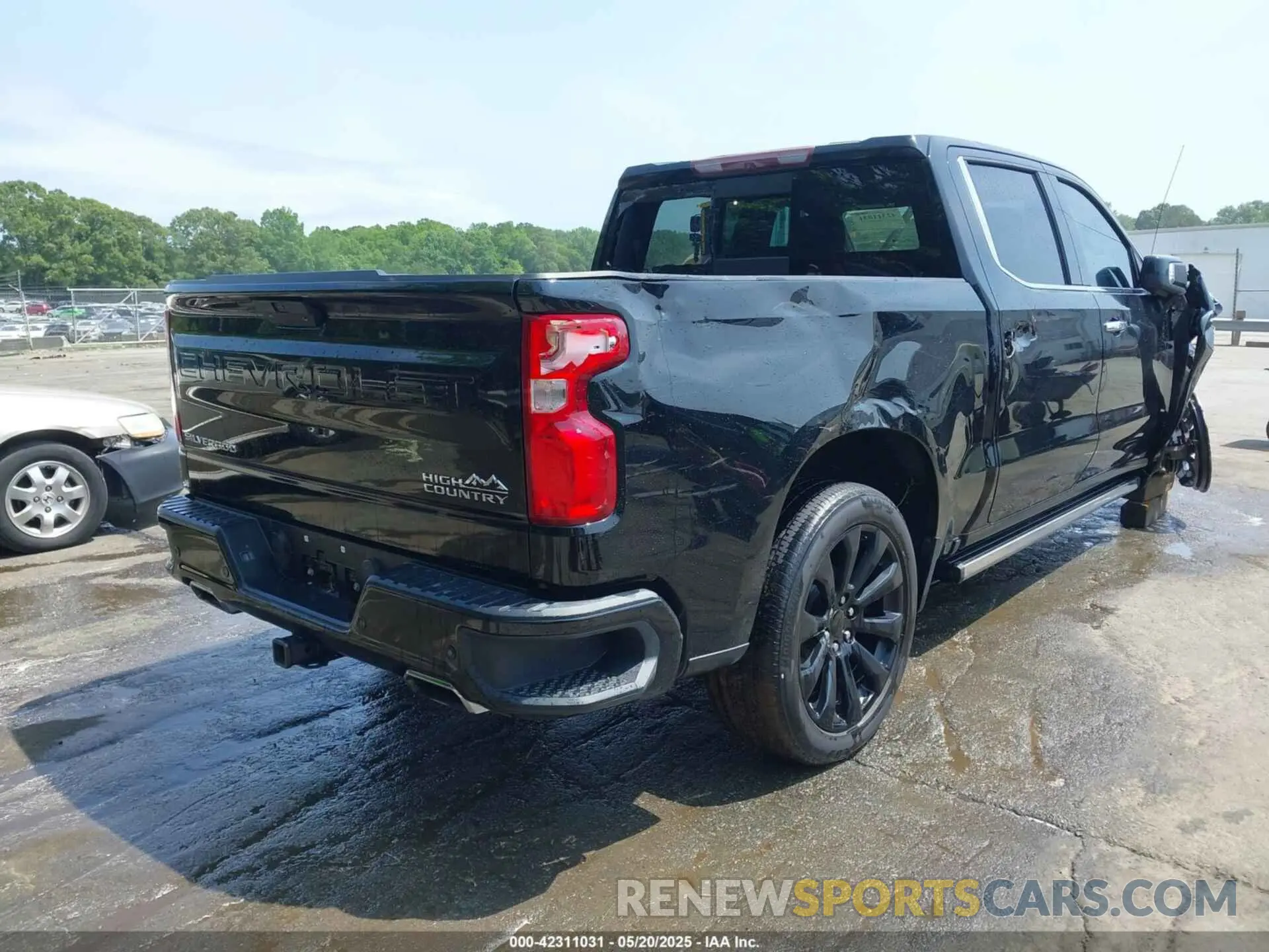 4 Photograph of a damaged car 1GCUYHEL1KZ302309 CHEVROLET SILVERADO 1500 2019
