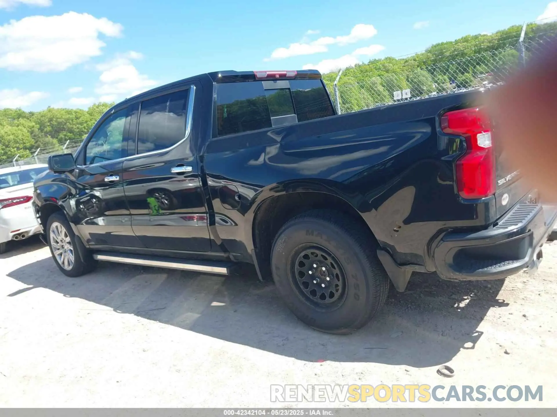 14 Фотография поврежденного автомобиля 1GCUYHEL3KZ216967 CHEVROLET SILVERADO 1500 2019