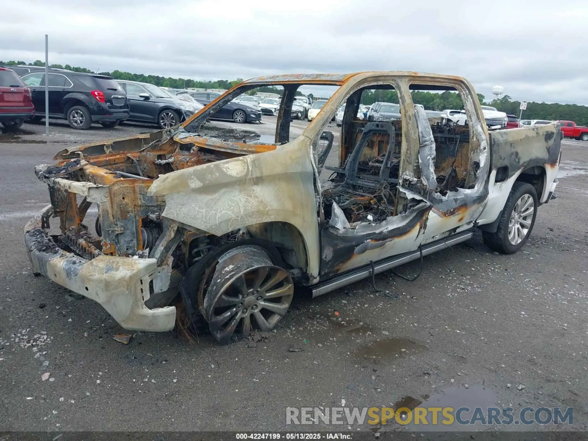 2 Photograph of a damaged car 1GCUYHEL8KZ225924 CHEVROLET SILVERADO 1500 2019