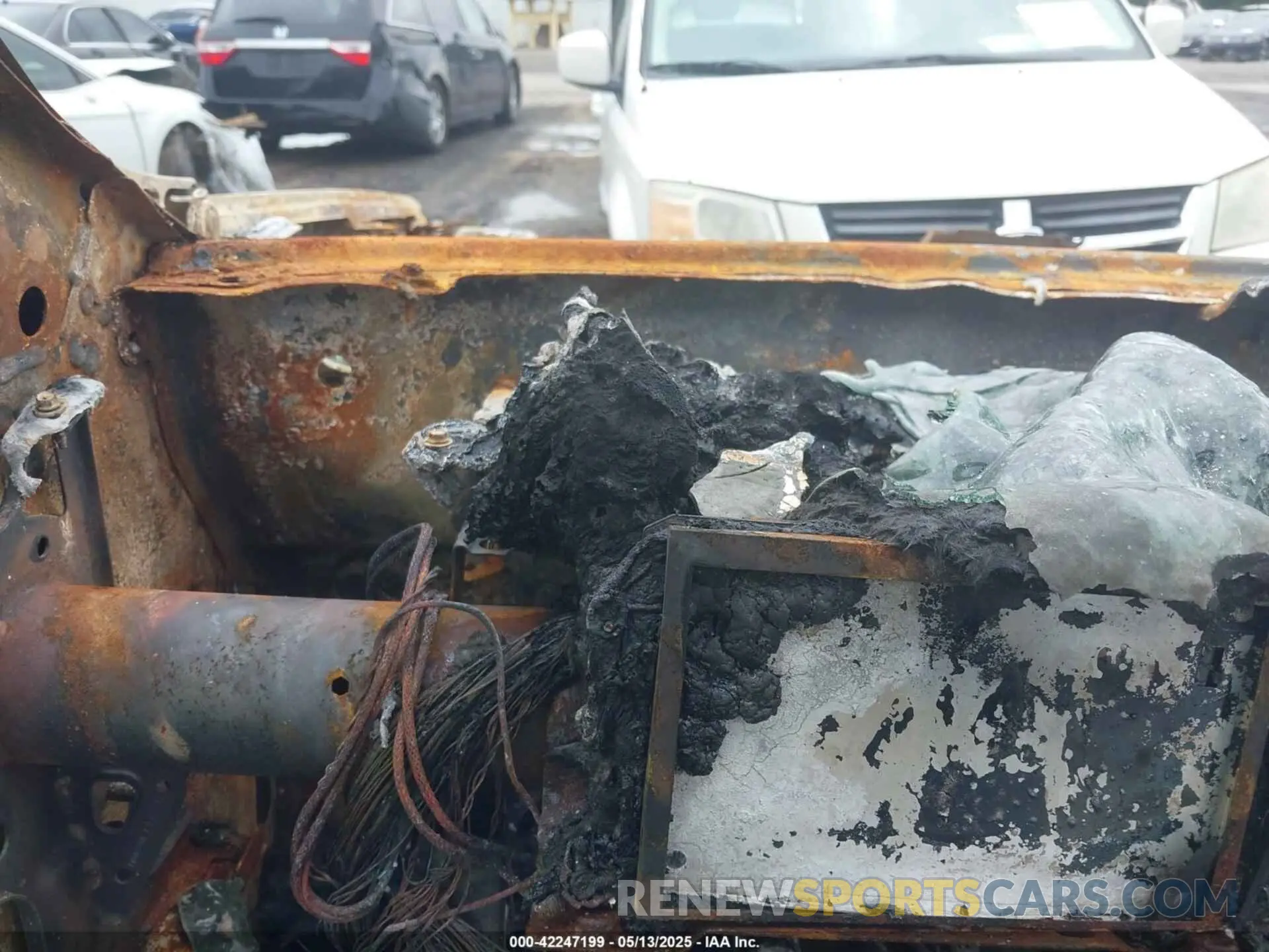 7 Photograph of a damaged car 1GCUYHEL8KZ225924 CHEVROLET SILVERADO 1500 2019