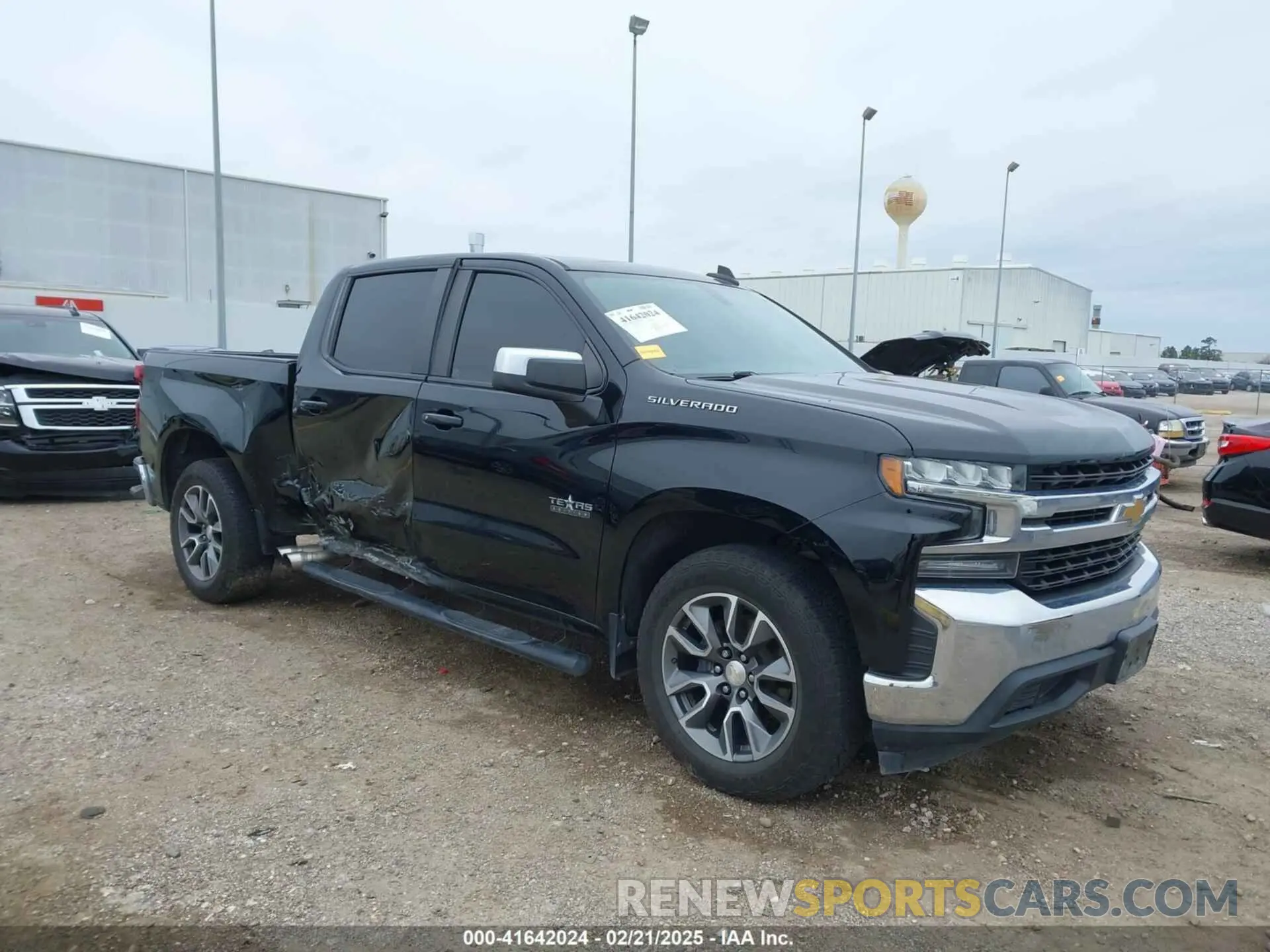 1 Фотография поврежденного автомобиля 3GCPWCED8KG255973 CHEVROLET SILVERADO 1500 2019
