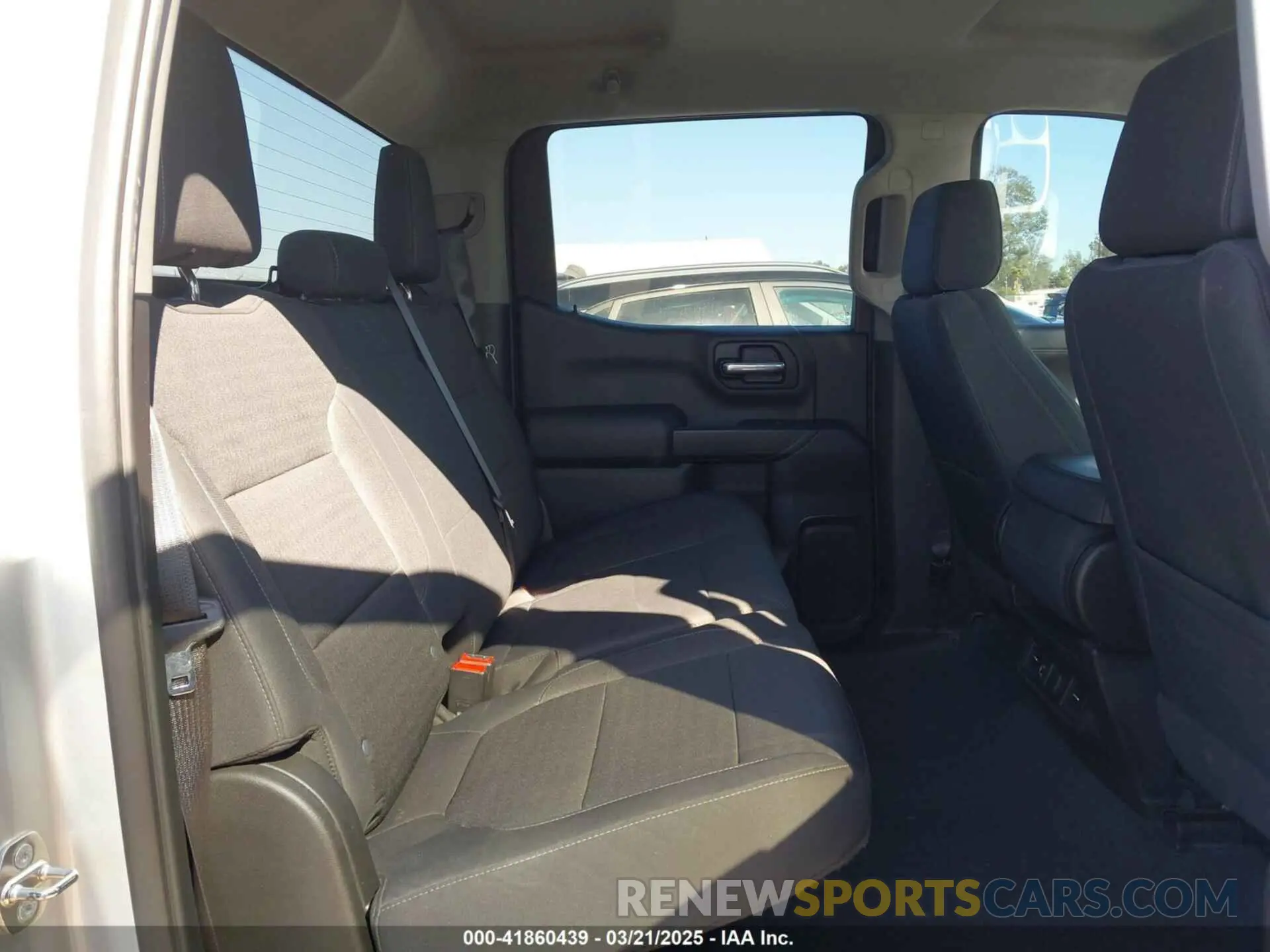 8 Фотография поврежденного автомобиля 3GCPWCED9KG288268 CHEVROLET SILVERADO 1500 2019