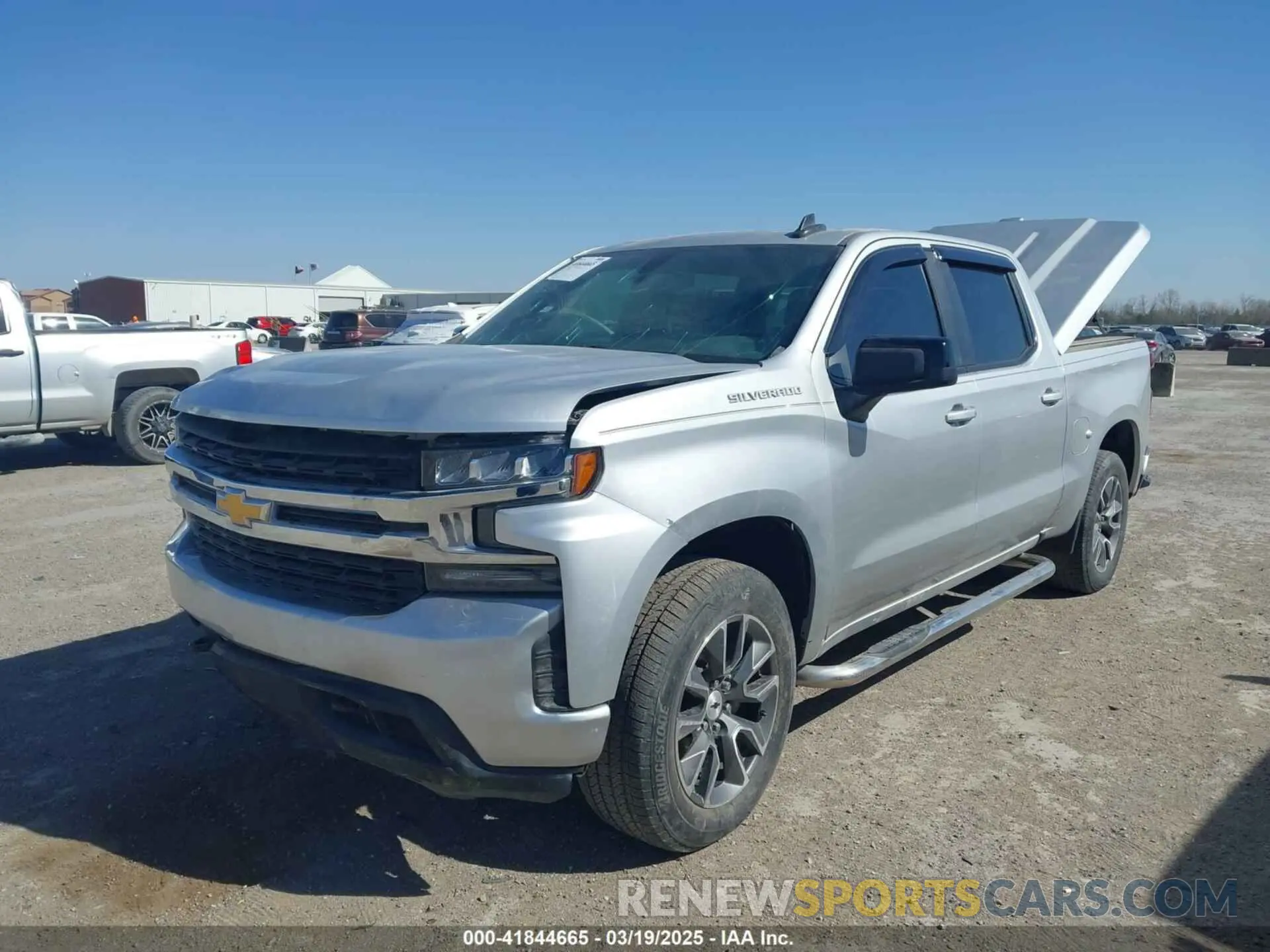 2 Photograph of a damaged car 3GCPWDED6KG242001 CHEVROLET SILVERADO 1500 2019
