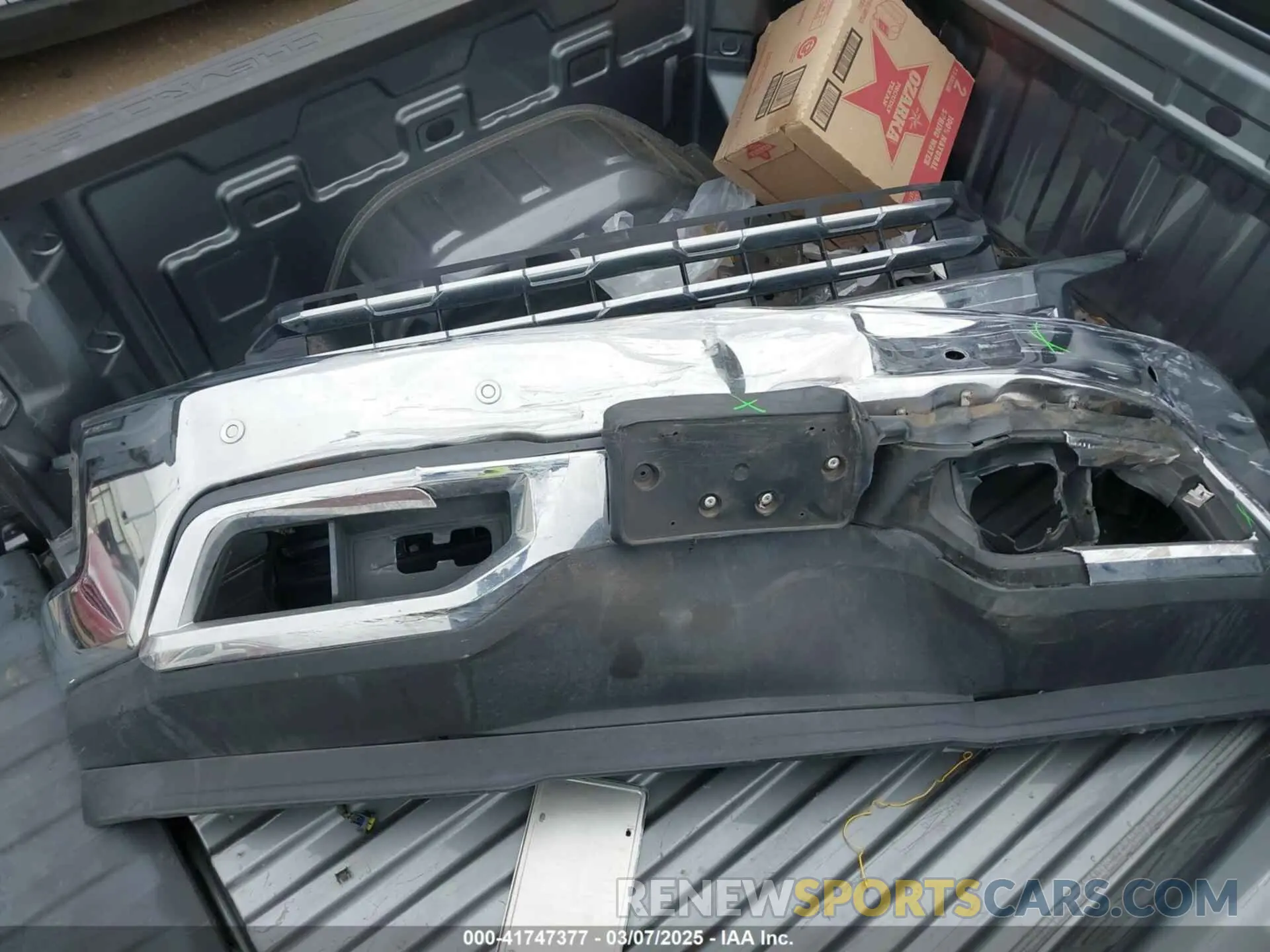 12 Фотография поврежденного автомобиля 3GCPWEEDXKG159533 CHEVROLET SILVERADO 1500 2019