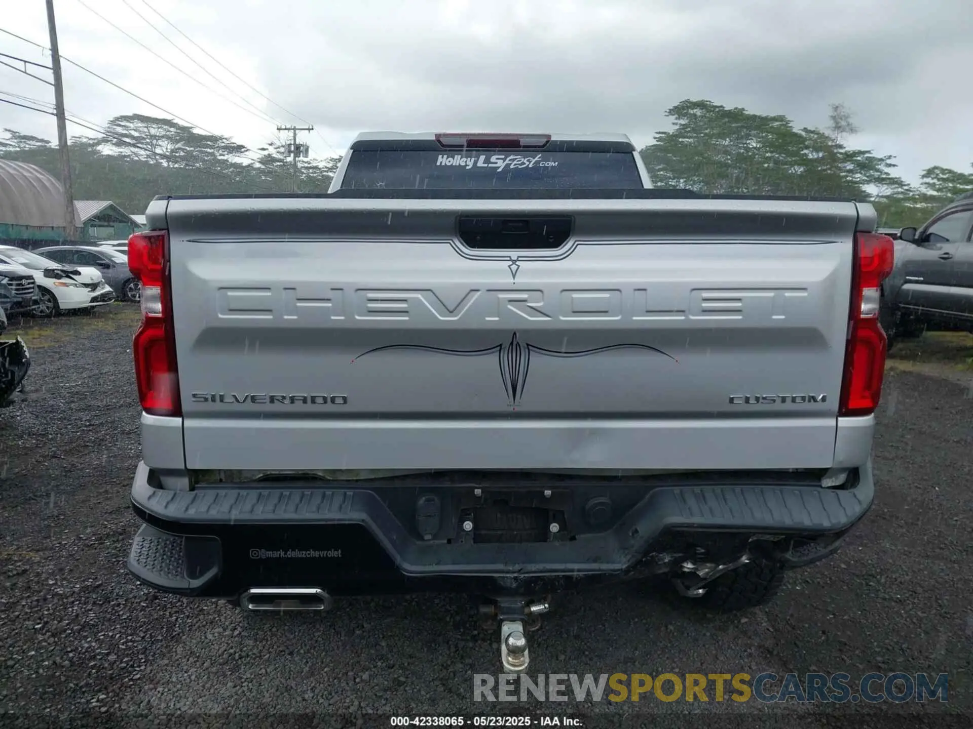 16 Photograph of a damaged car 3GCPYCEF9KG311673 CHEVROLET SILVERADO 1500 2019