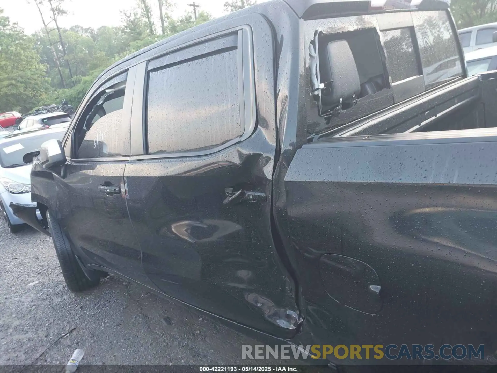 6 Фотография поврежденного автомобиля 3GCUYDED2KG145942 CHEVROLET SILVERADO 1500 2019
