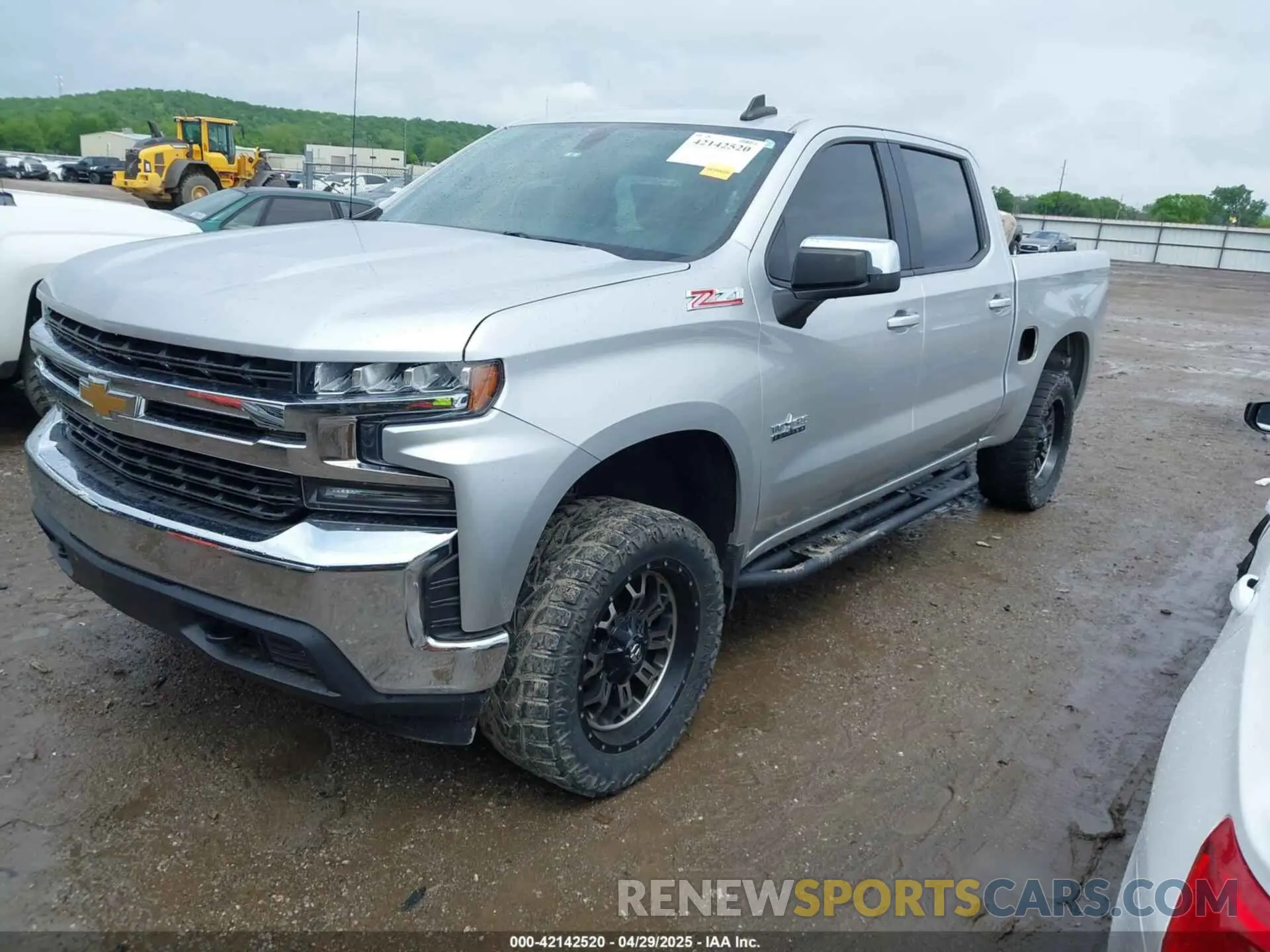 2 Фотография поврежденного автомобиля 3GCUYDED8KG155861 CHEVROLET SILVERADO 1500 2019