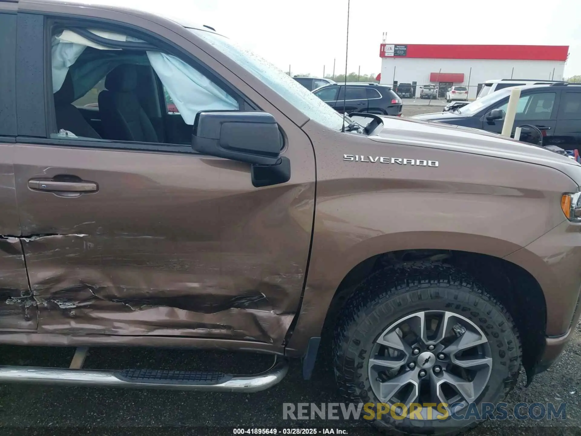 6 Photograph of a damaged car 3GCUYEED5KG232045 CHEVROLET SILVERADO 1500 2019