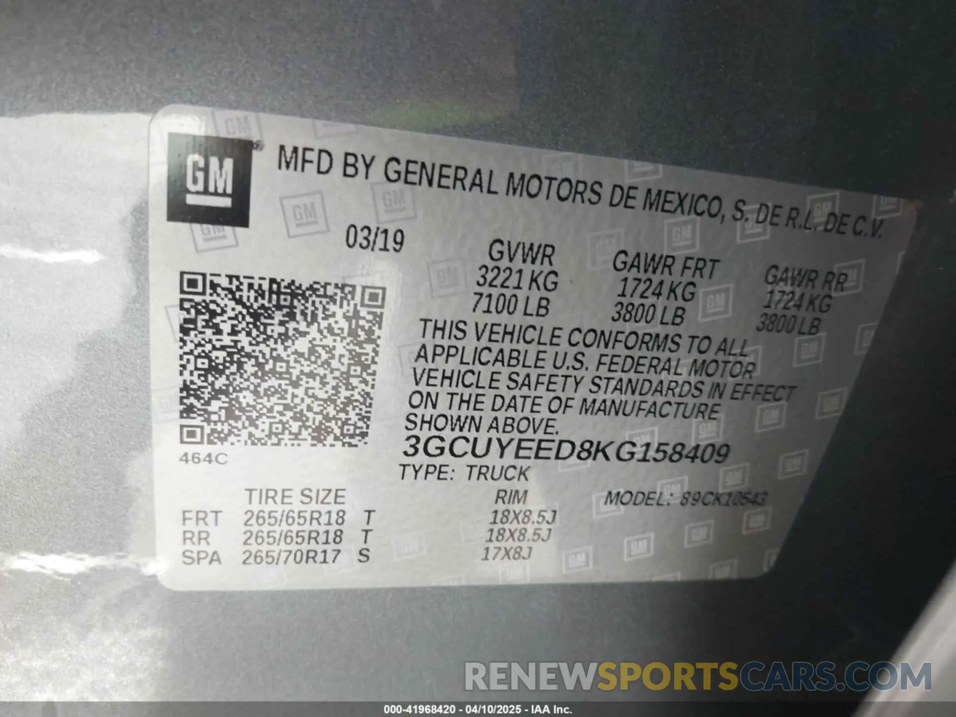 9 Photograph of a damaged car 3GCUYEED8KG158409 CHEVROLET SILVERADO 1500 2019