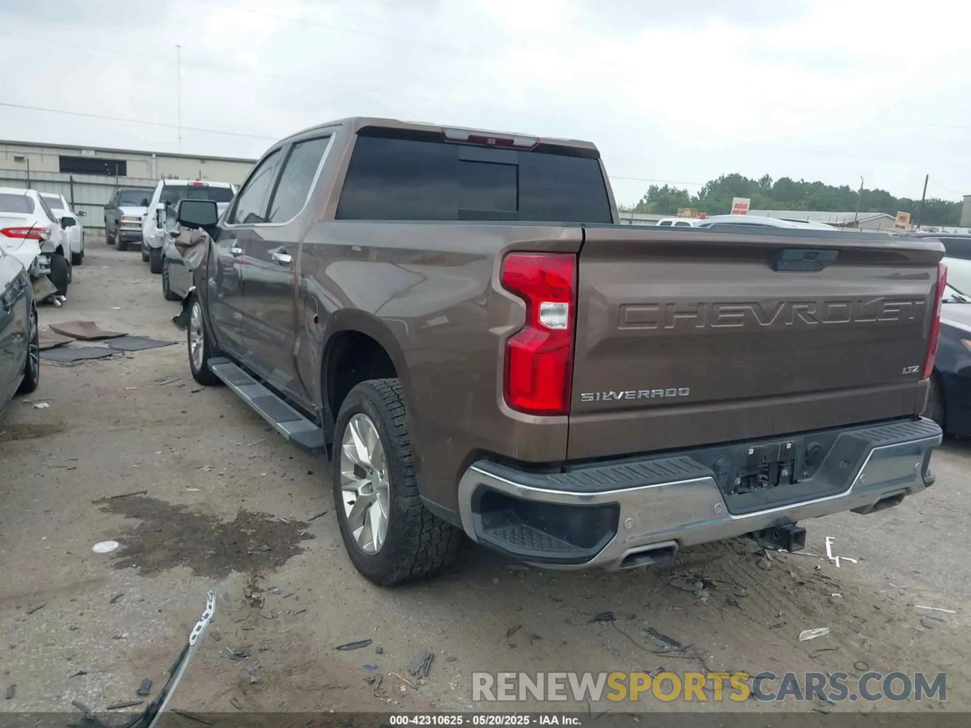 3 Photograph of a damaged car 3GCUYGED9KG190278 CHEVROLET SILVERADO 1500 2019