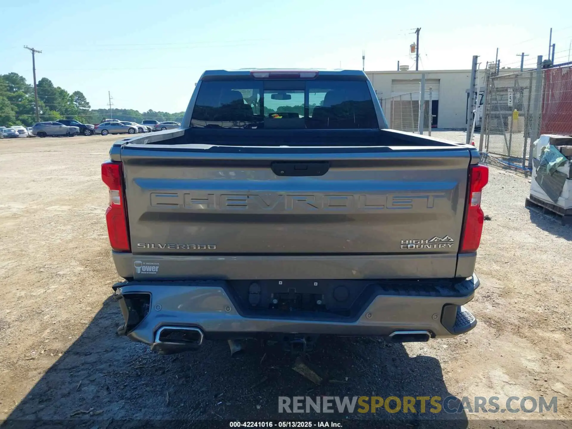 19 Фотография поврежденного автомобиля 3GCUYHED2KG168984 CHEVROLET SILVERADO 1500 2019