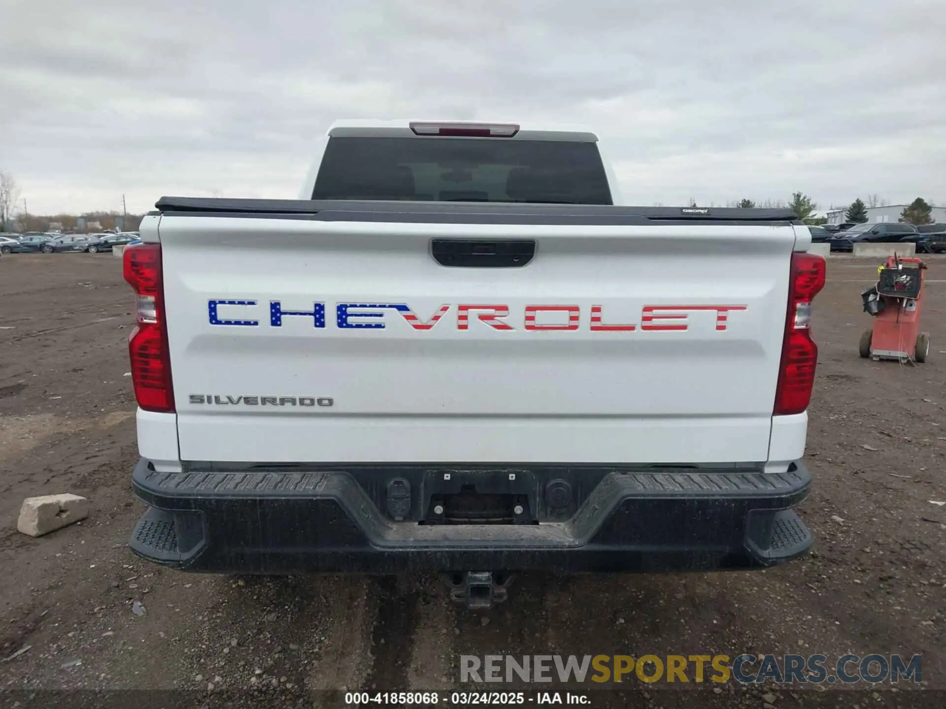 16 Photograph of a damaged car 1GCPWAEH8LZ282549 CHEVROLET SILVERADO 1500 2020