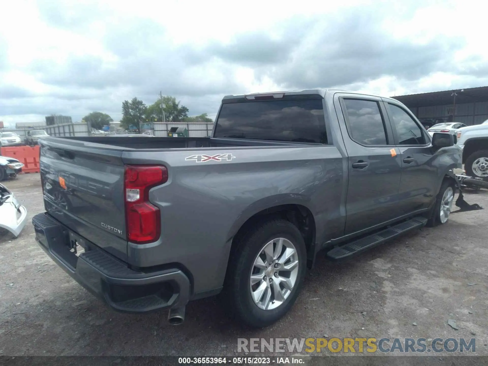 4 Photograph of a damaged car 1GCPYBEH4LZ233803 CHEVROLET SILVERADO 1500 2020