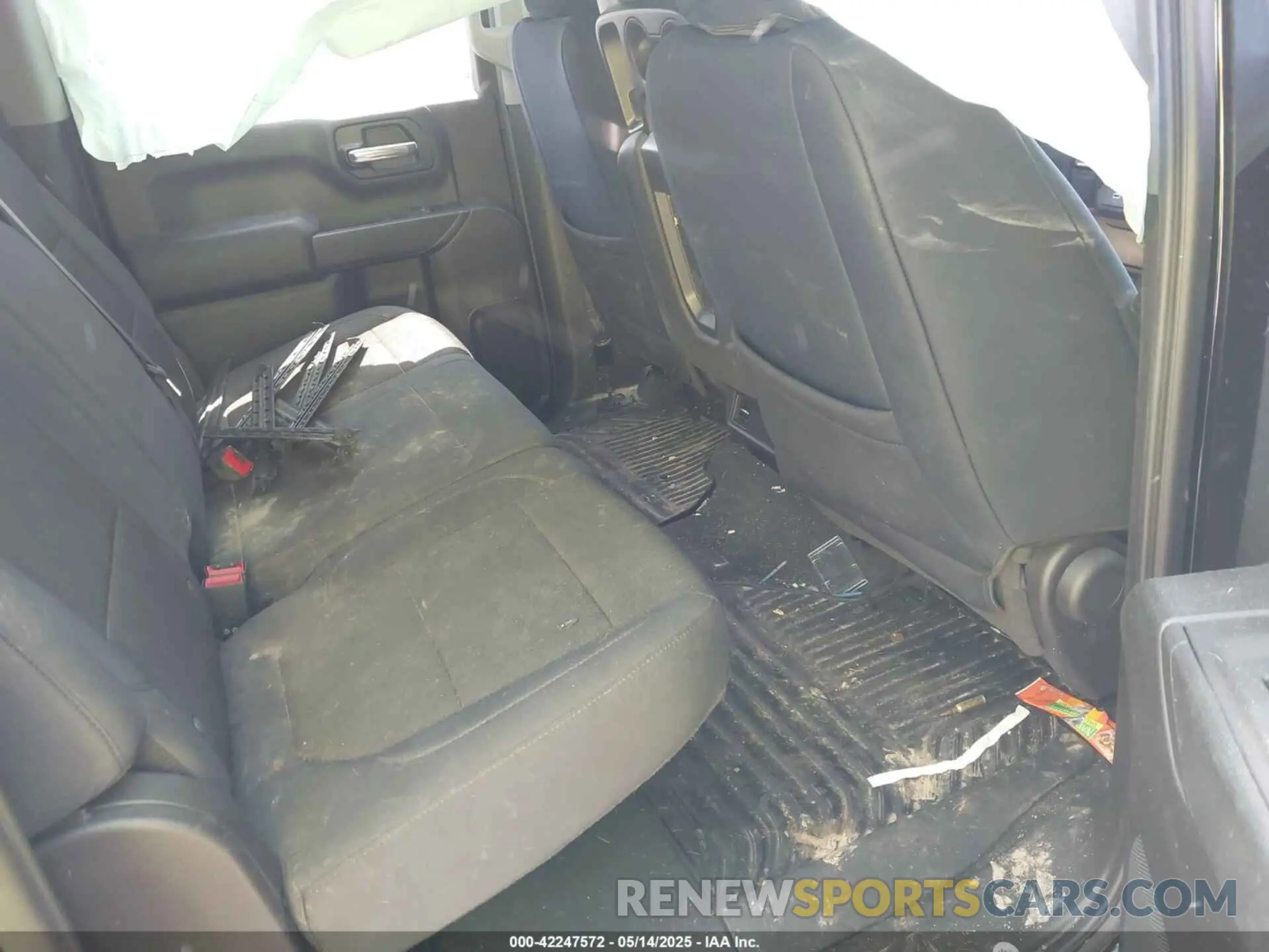 8 Photograph of a damaged car 1GCPYBEK3LZ360005 CHEVROLET SILVERADO 1500 2020
