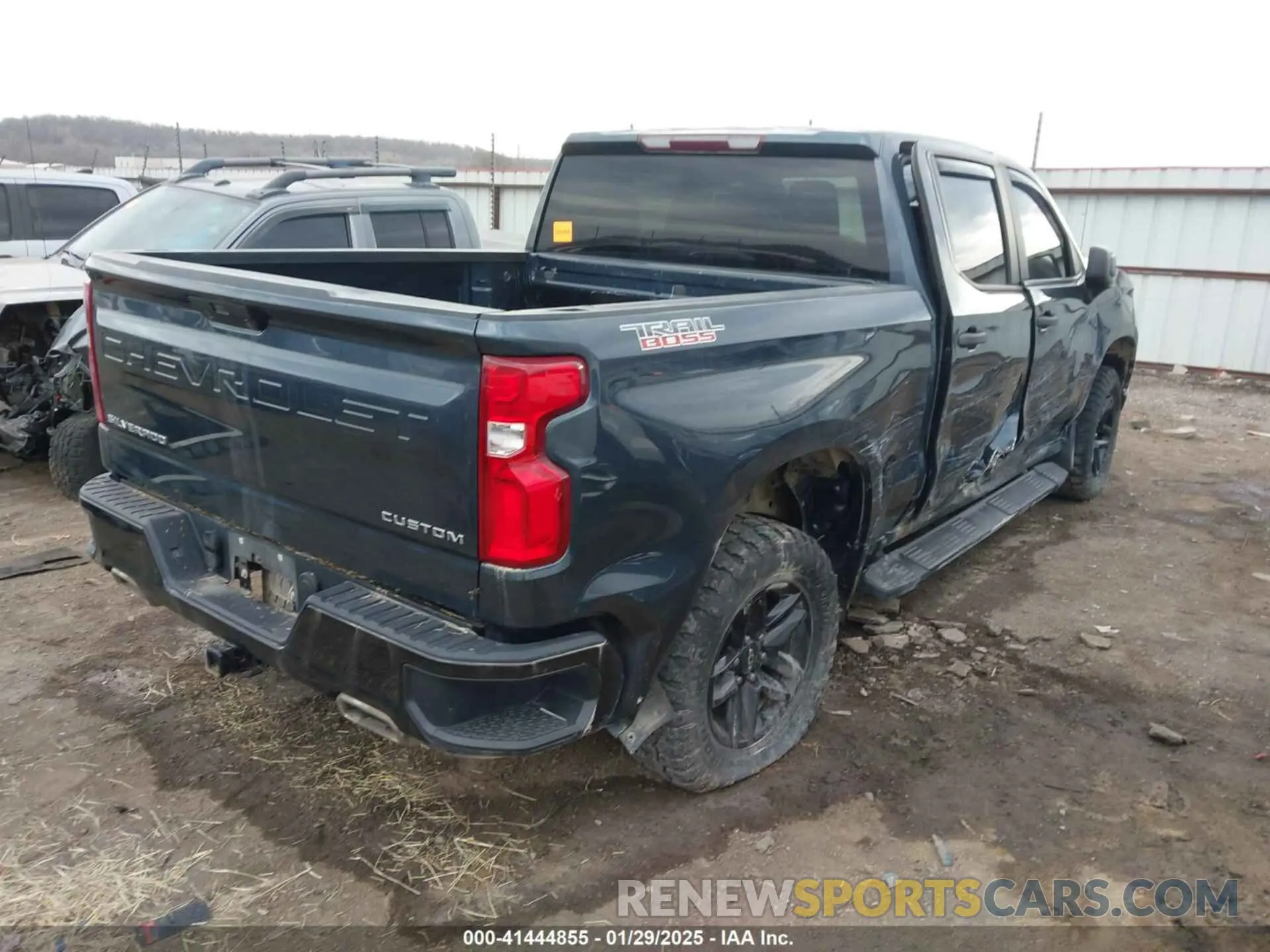 4 Photograph of a damaged car 1GCPYCEF0LZ140149 CHEVROLET SILVERADO 1500 2020