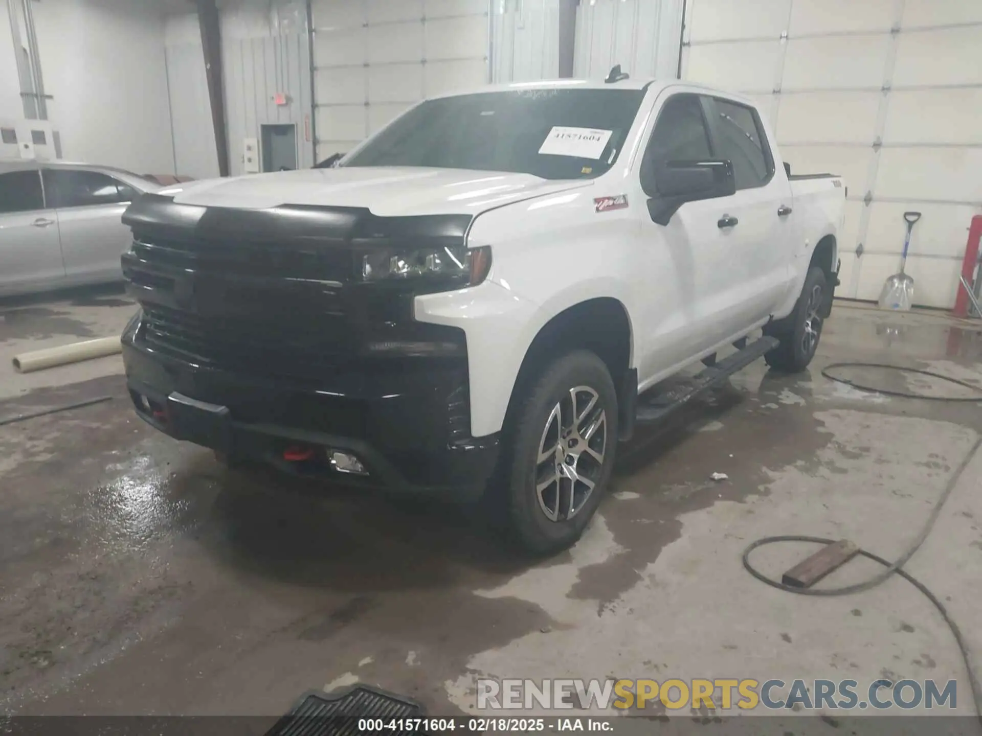 2 Photograph of a damaged car 1GCPYFED6LZ209619 CHEVROLET SILVERADO 1500 2020