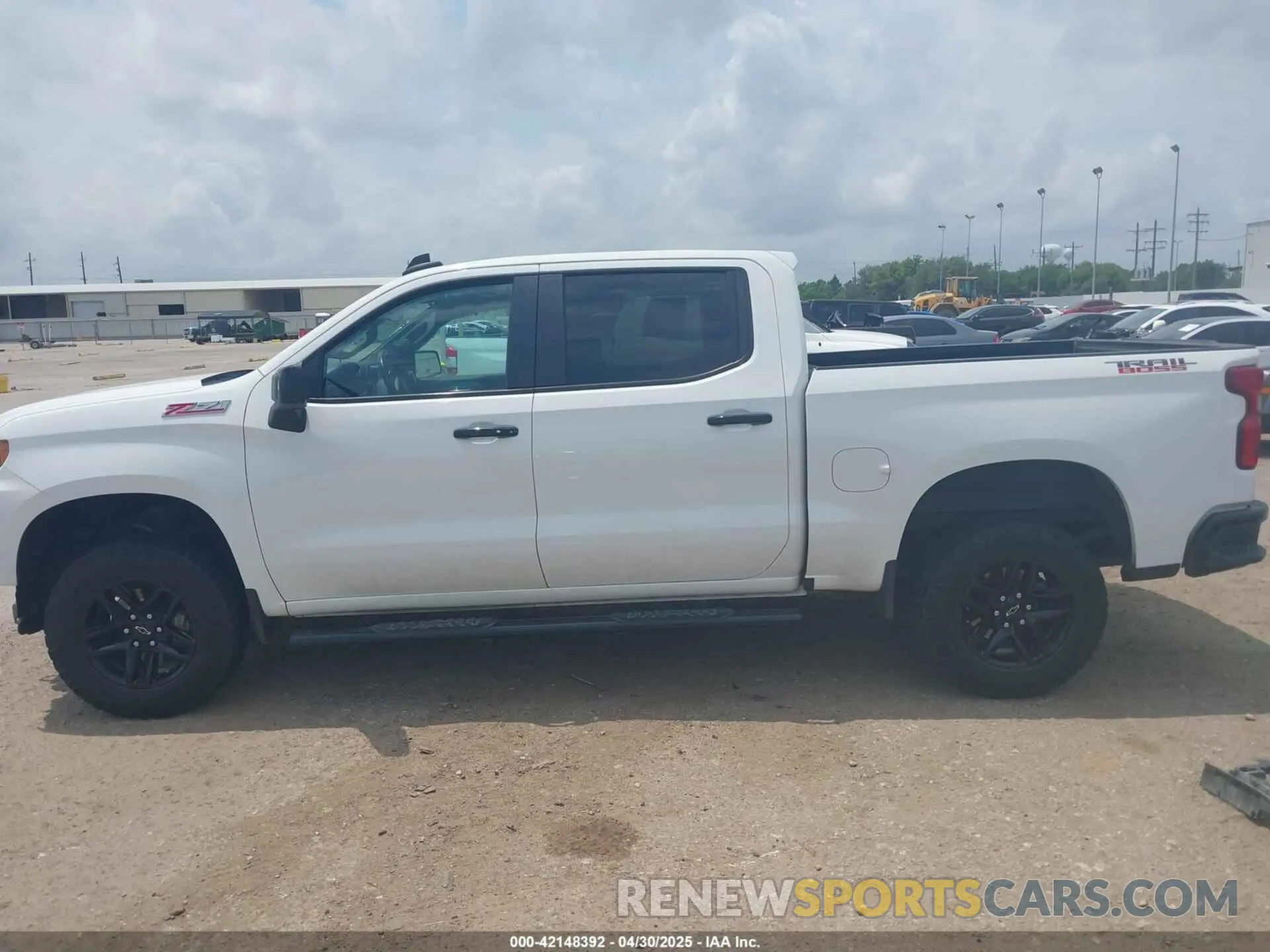 15 Photograph of a damaged car 1GCPYFED9LZ290728 CHEVROLET SILVERADO 1500 2020