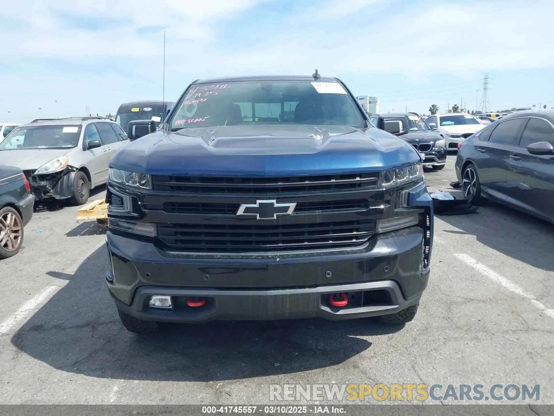 13 Фотография поврежденного автомобиля 1GCPYFEL9LZ264069 CHEVROLET SILVERADO 1500 2020