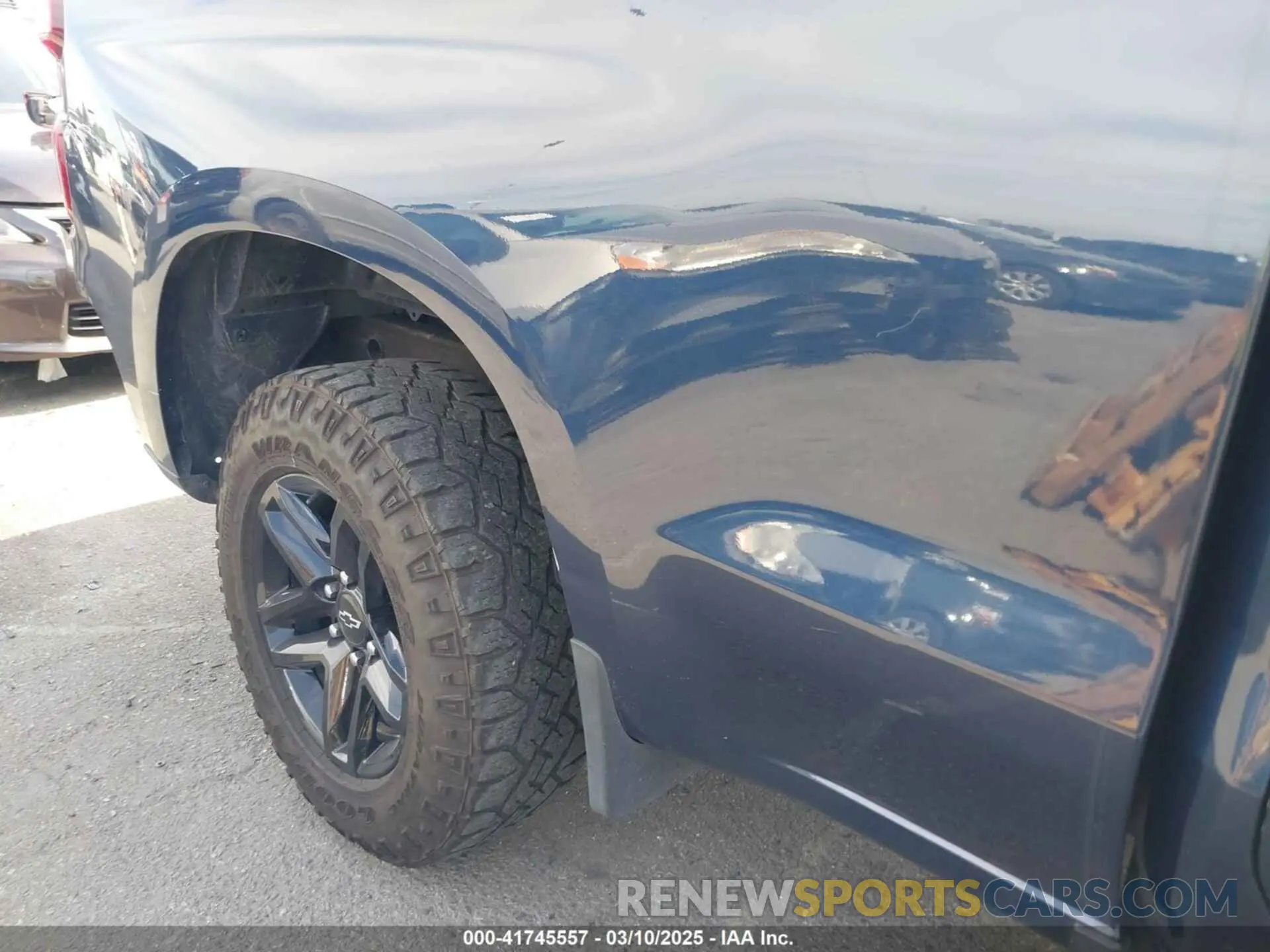 19 Фотография поврежденного автомобиля 1GCPYFEL9LZ264069 CHEVROLET SILVERADO 1500 2020