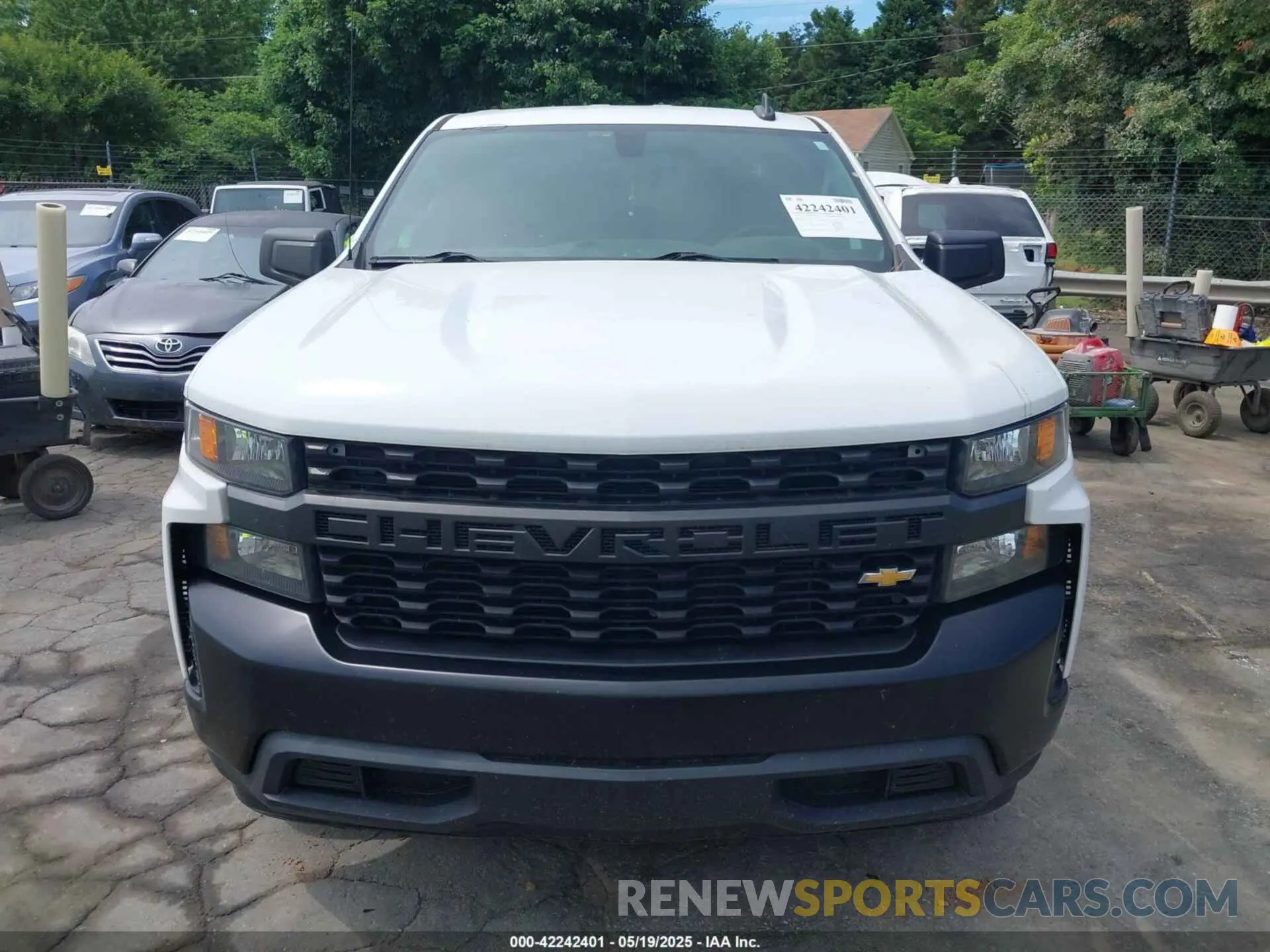 12 Фотография поврежденного автомобиля 1GCRWAEH2LZ348845 CHEVROLET SILVERADO 1500 2020