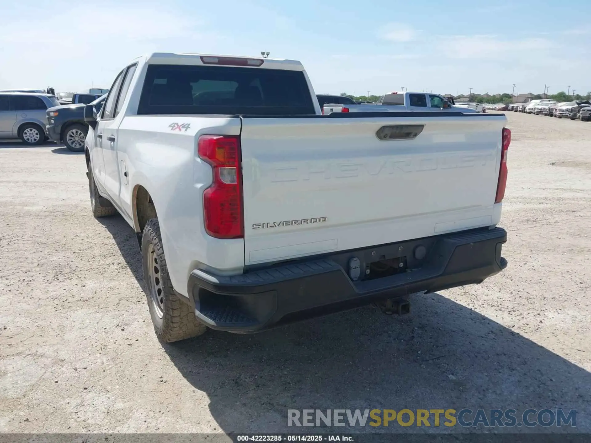 3 Фотография поврежденного автомобиля 1GCRYAEF1LZ177031 CHEVROLET SILVERADO 1500 2020