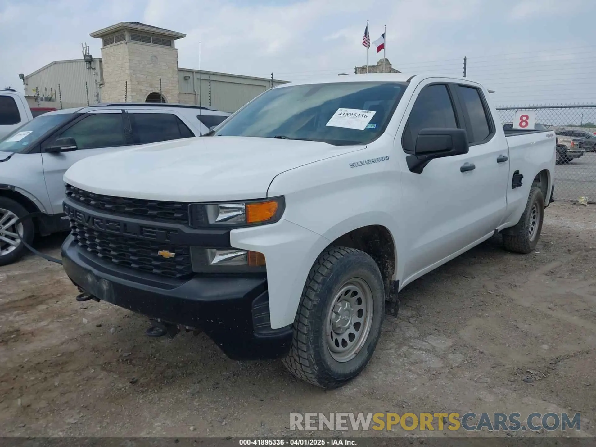 2 Photograph of a damaged car 1GCRYAEF7LZ176515 CHEVROLET SILVERADO 1500 2020