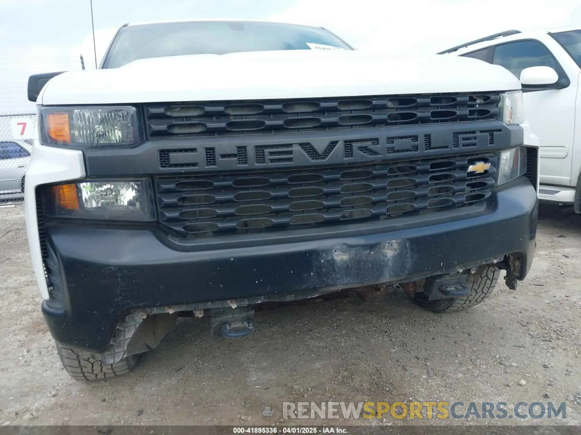 6 Photograph of a damaged car 1GCRYAEF7LZ176515 CHEVROLET SILVERADO 1500 2020