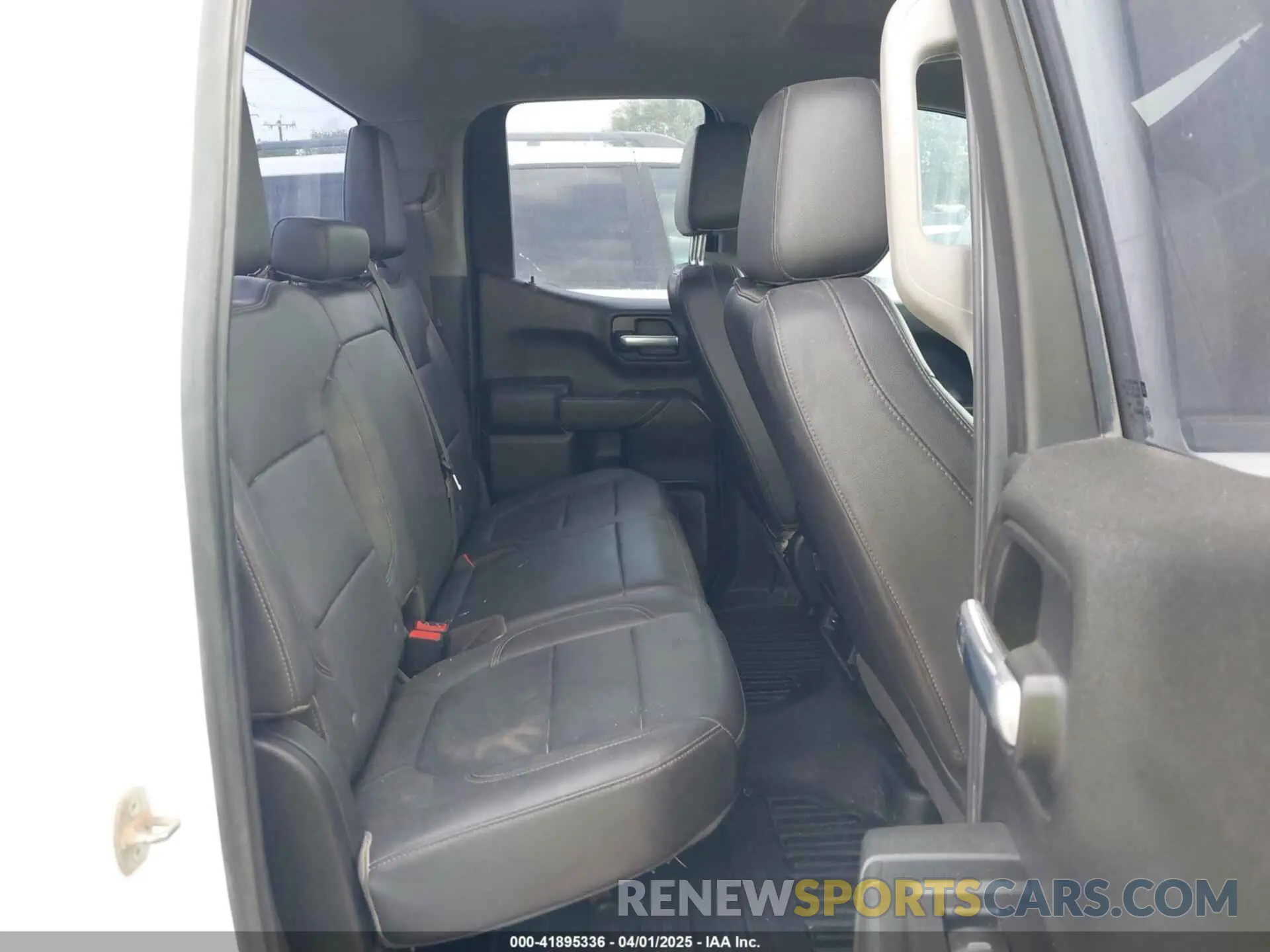 8 Photograph of a damaged car 1GCRYAEF7LZ176515 CHEVROLET SILVERADO 1500 2020