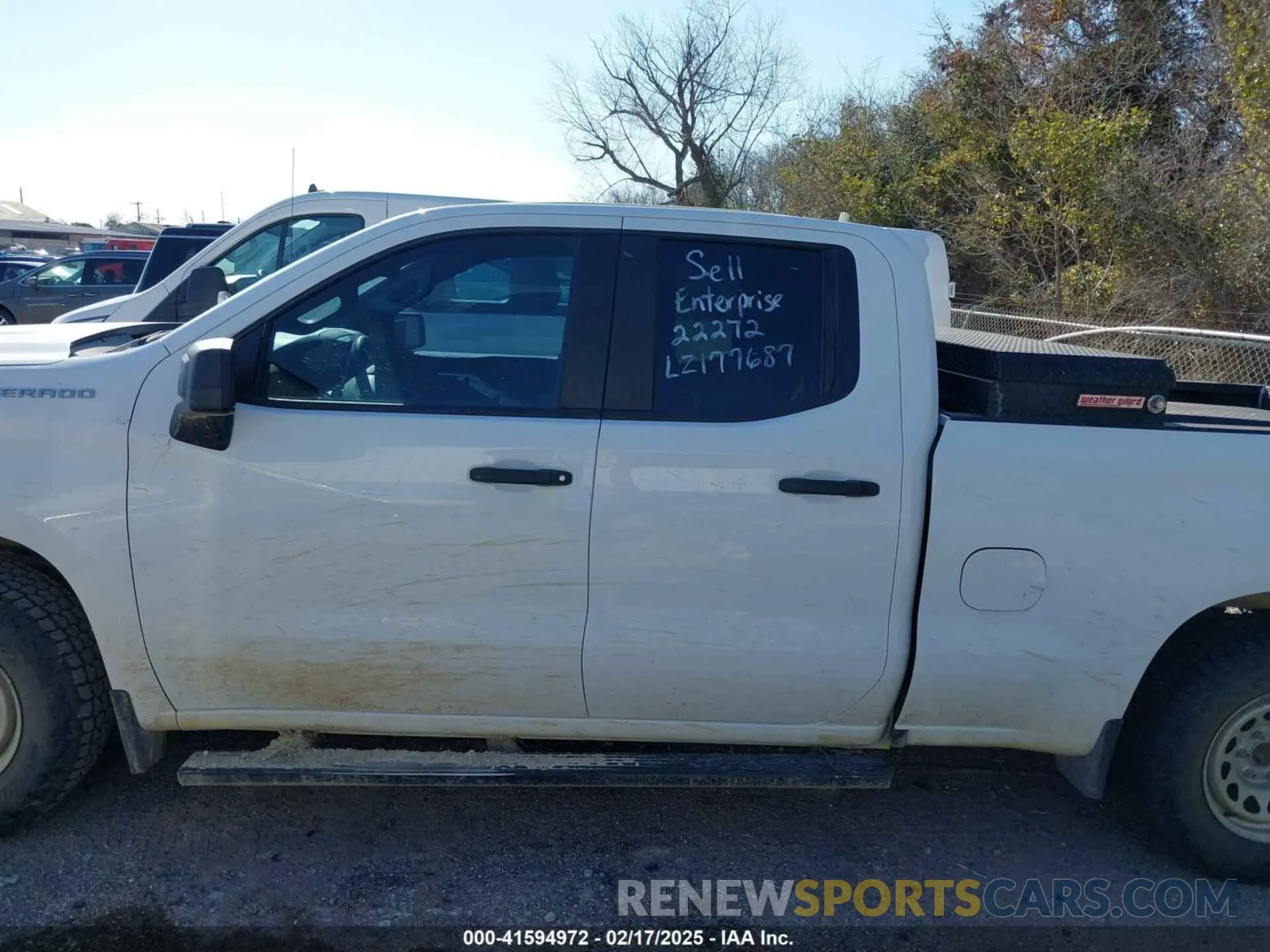 14 Photograph of a damaged car 1GCRYAEF8LZ177687 CHEVROLET SILVERADO 1500 2020