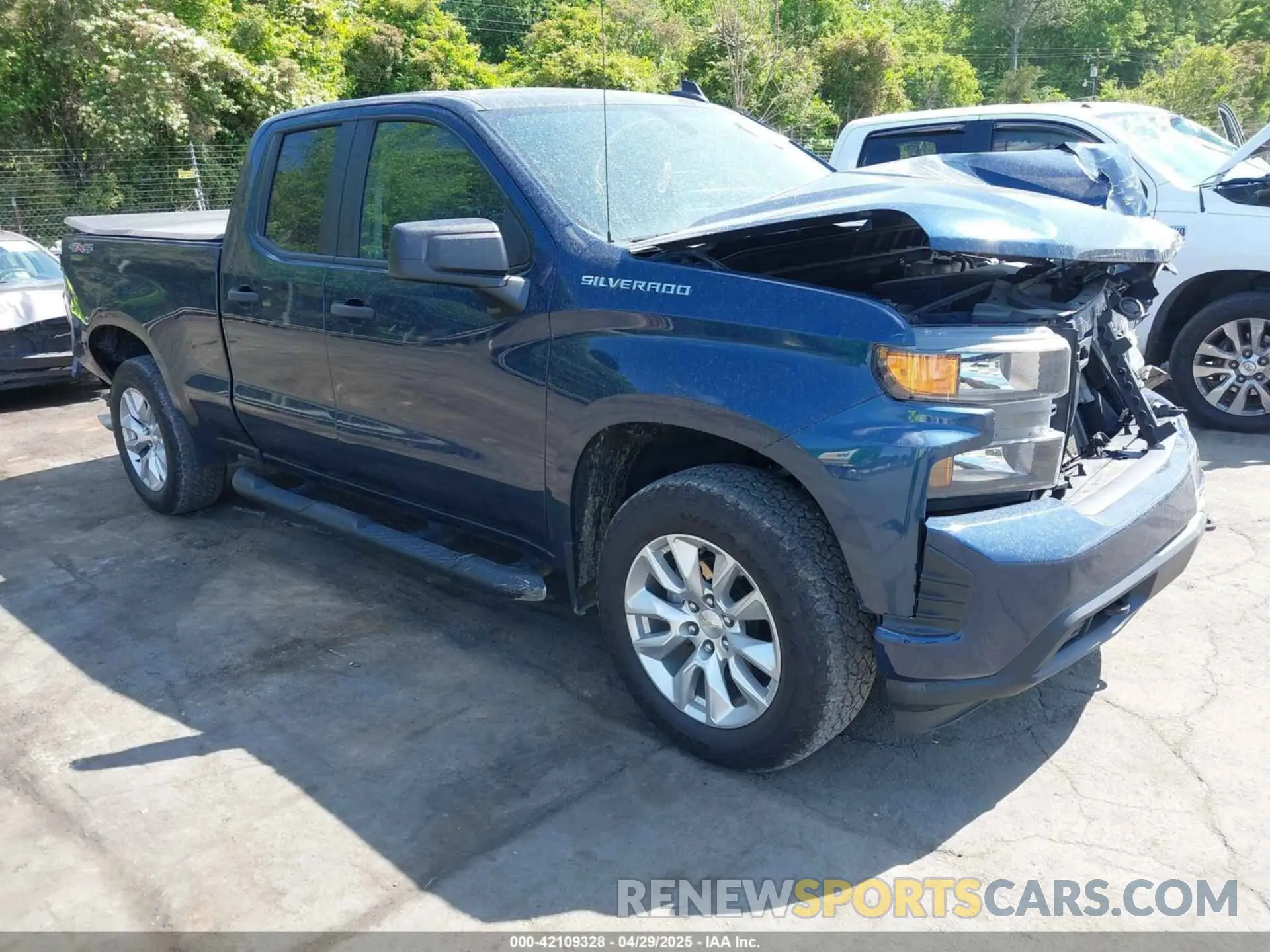 1 Фотография поврежденного автомобиля 1GCRYBEH0LZ337679 CHEVROLET SILVERADO 1500 2020