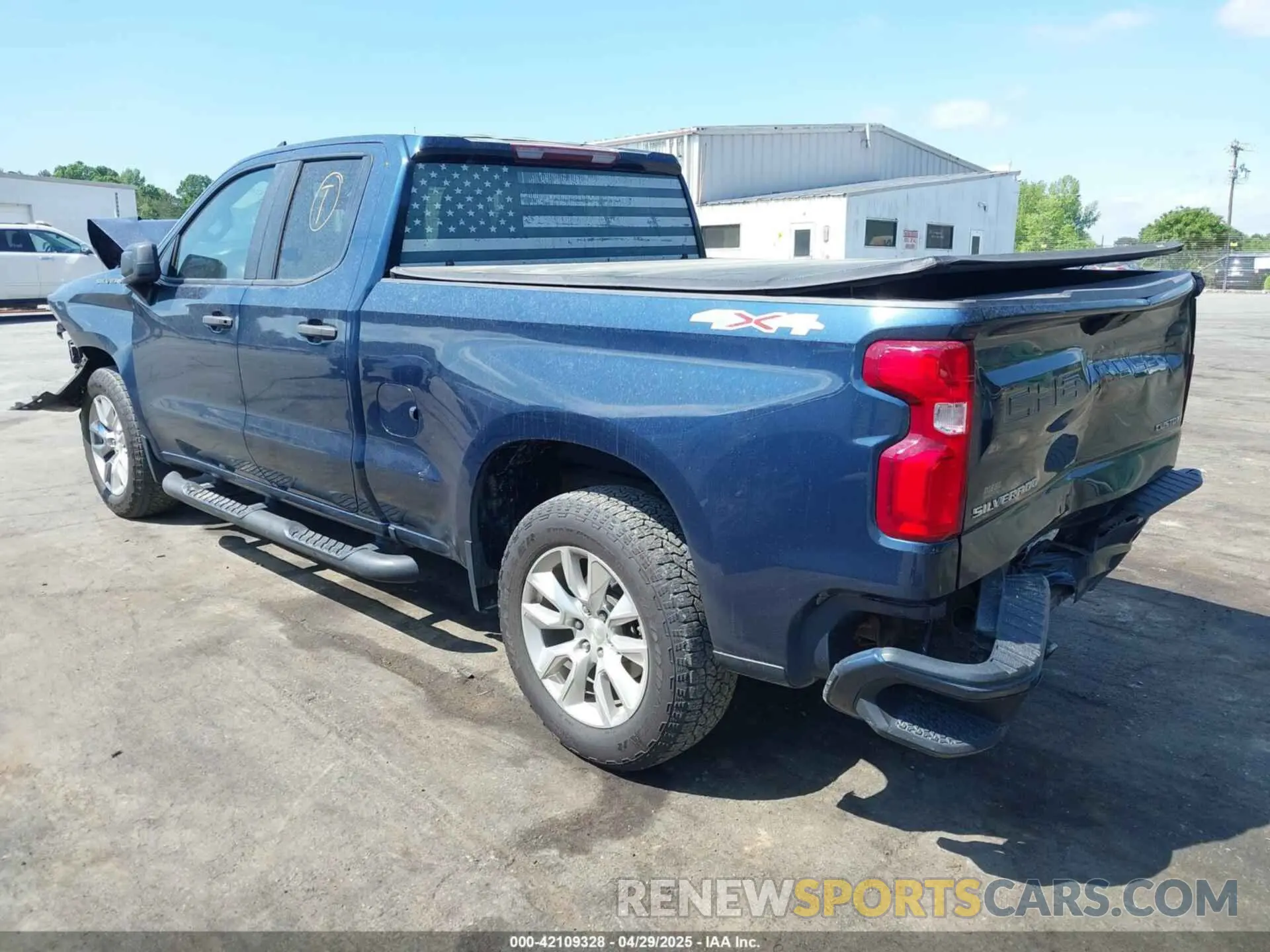 3 Фотография поврежденного автомобиля 1GCRYBEH0LZ337679 CHEVROLET SILVERADO 1500 2020