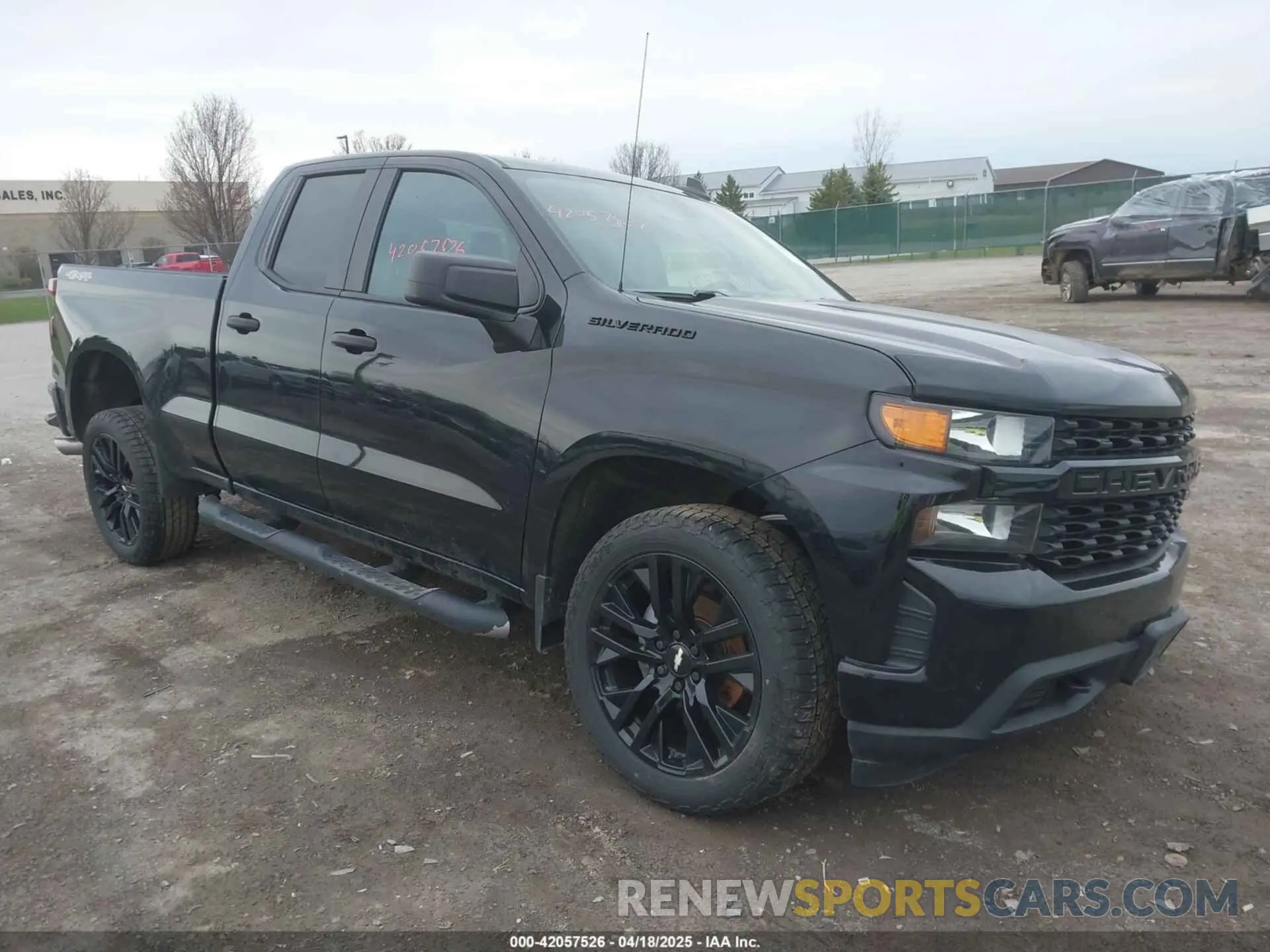 1 Photograph of a damaged car 1GCRYBEH5LZ217487 CHEVROLET SILVERADO 1500 2020