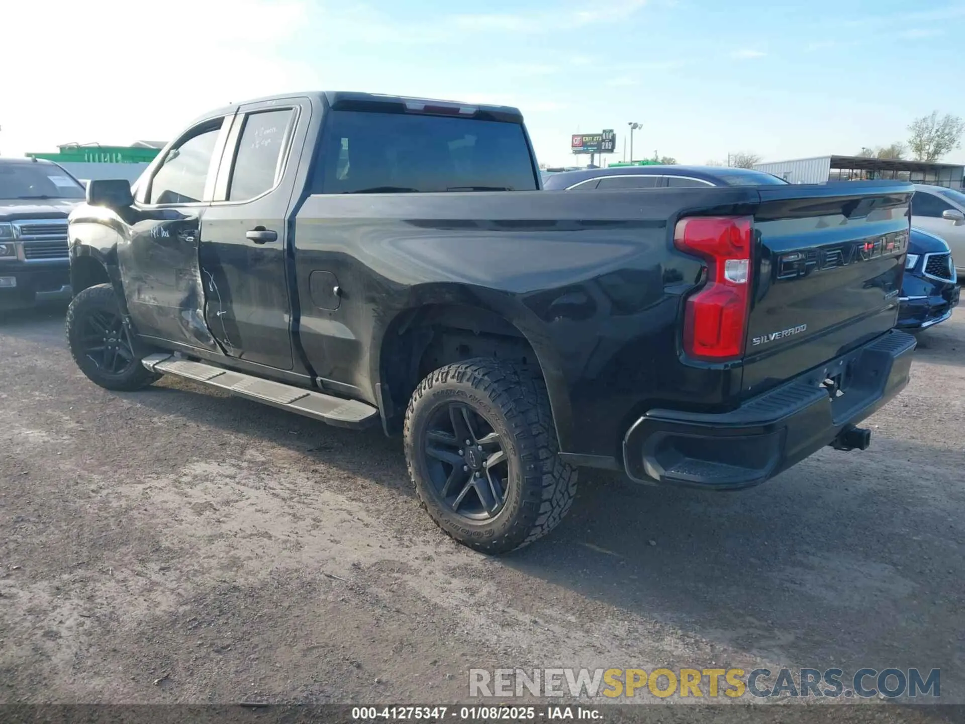 3 Photograph of a damaged car 1GCRYCEH2LZ289852 CHEVROLET SILVERADO 1500 2020