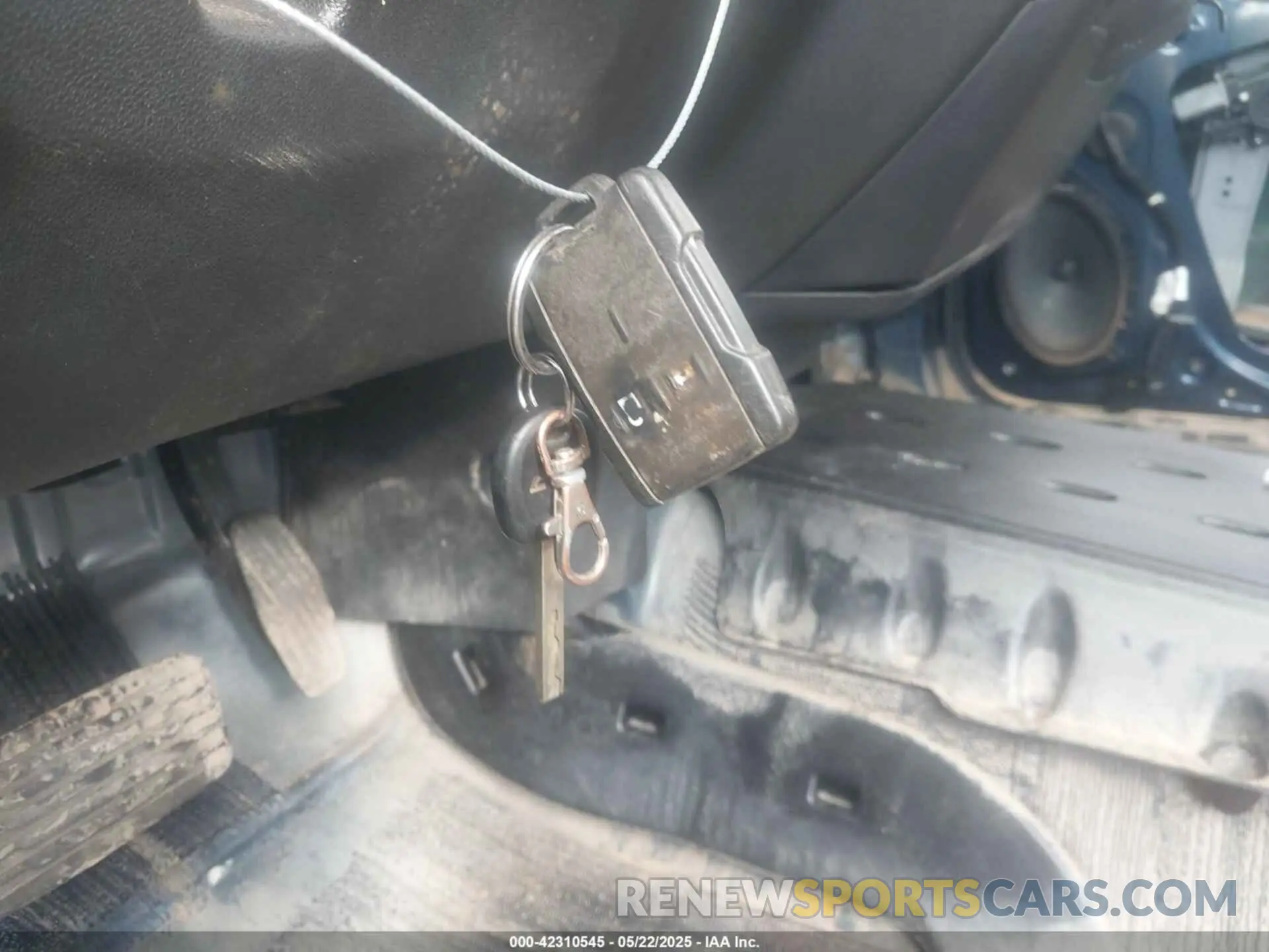 11 Photograph of a damaged car 1GCRYDED4LZ141611 CHEVROLET SILVERADO 1500 2020