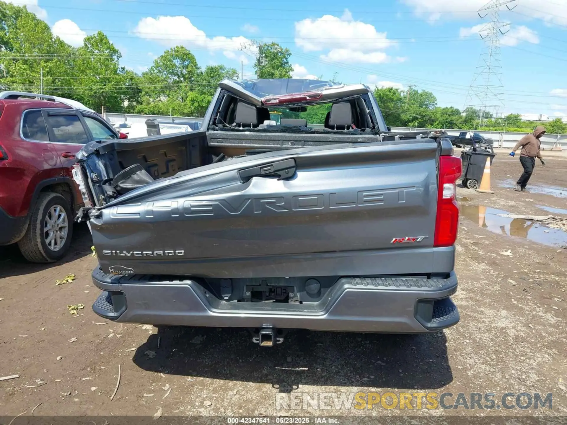 16 Photograph of a damaged car 1GCRYEED9LZ347514 CHEVROLET SILVERADO 1500 2020