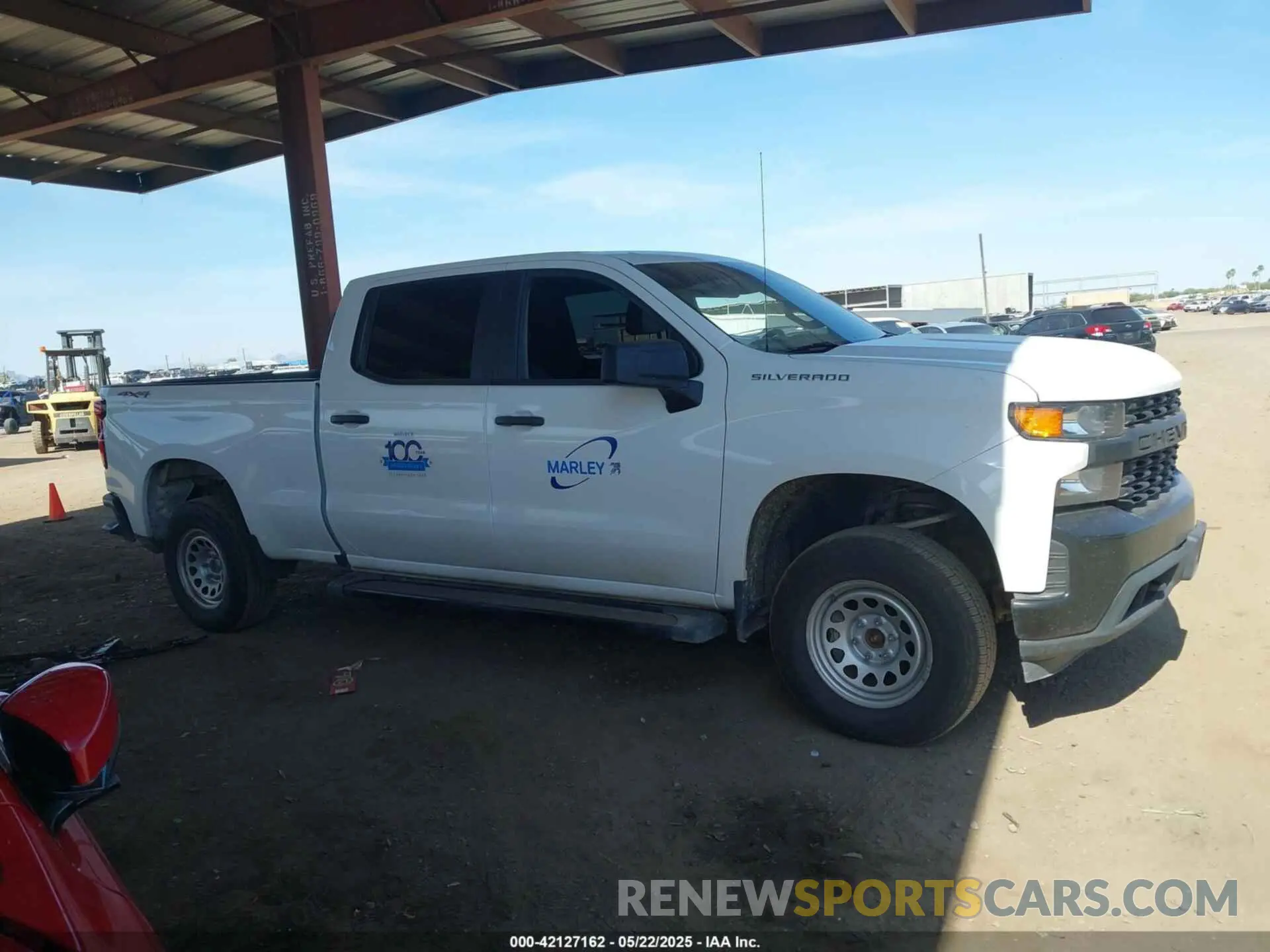 13 Photograph of a damaged car 1GCUYAEF1LZ165892 CHEVROLET SILVERADO 1500 2020